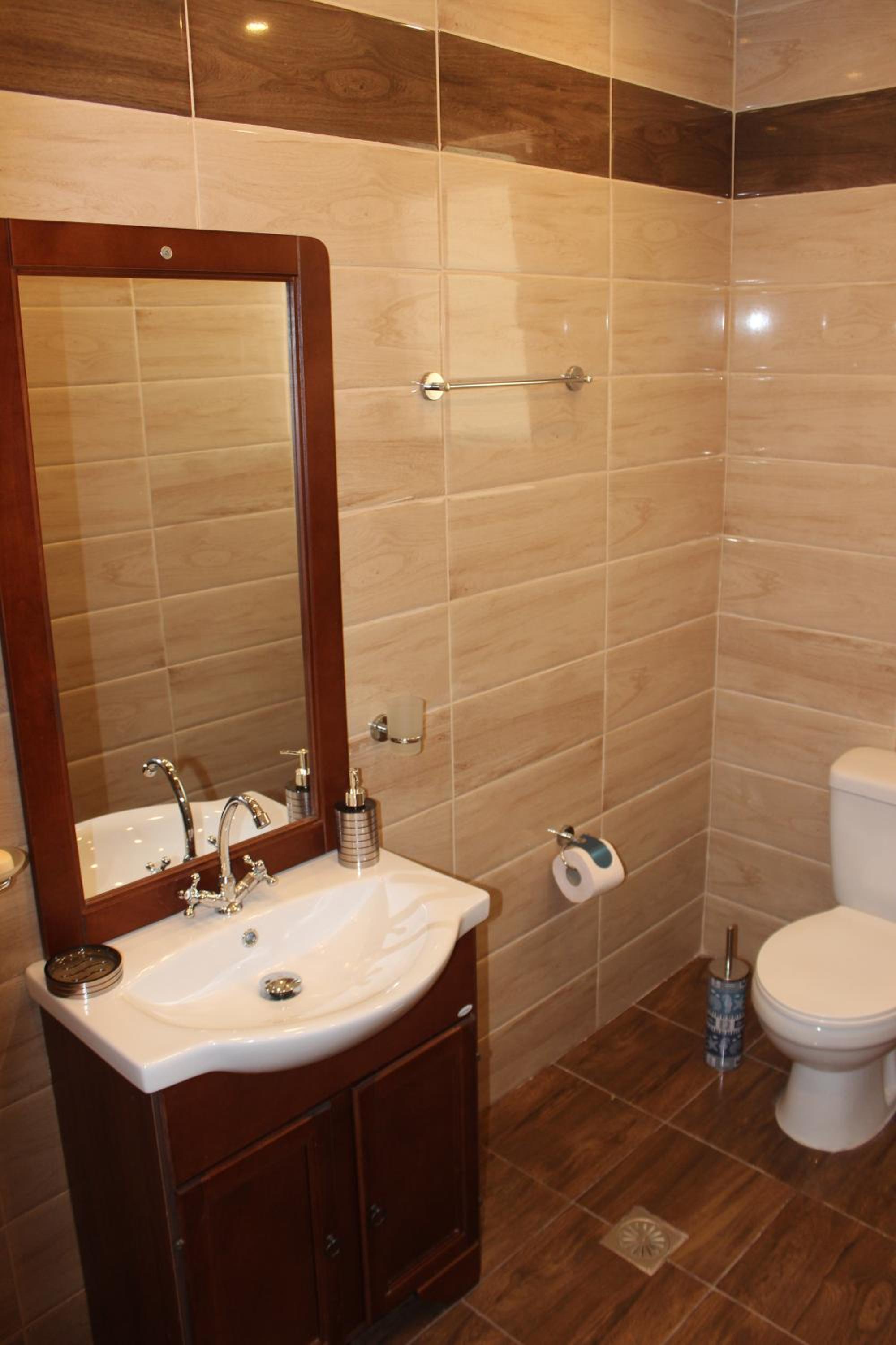 Triple Room with Garden View - Photo 3