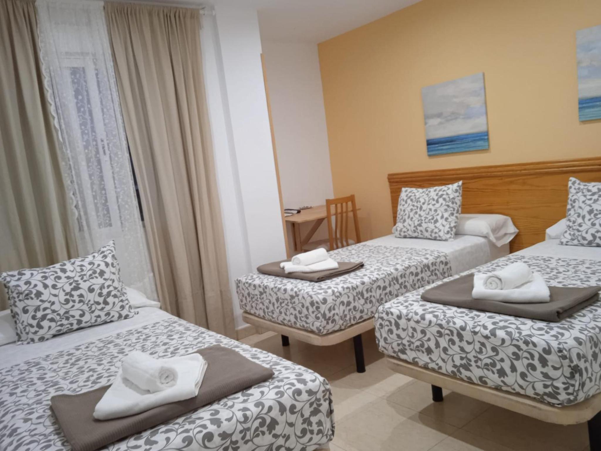 Triple Room - Photo 2