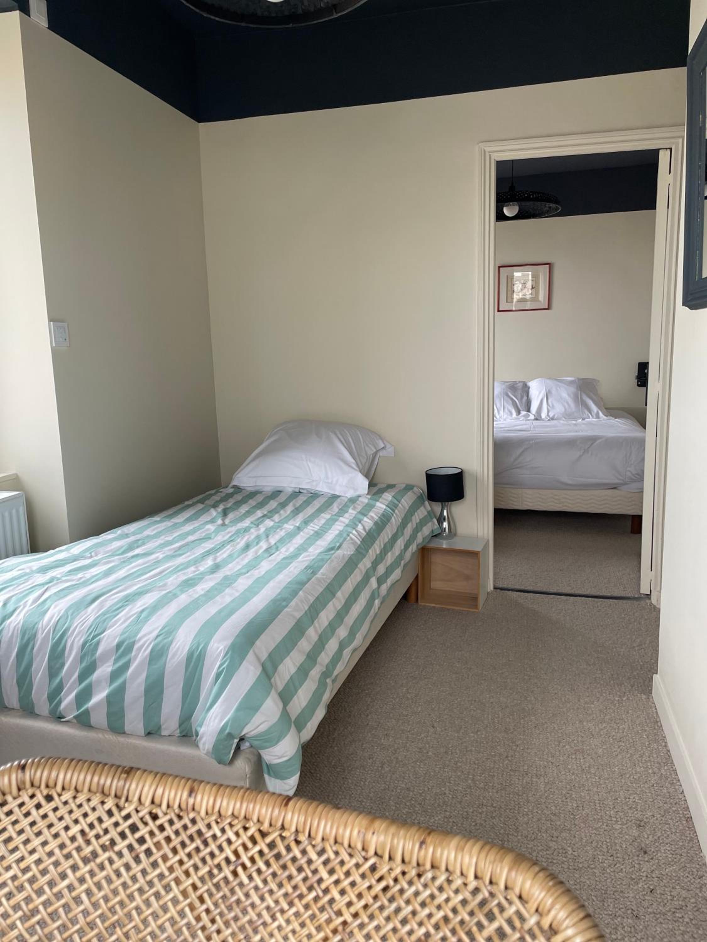 Basic Triple Room - Photo 2