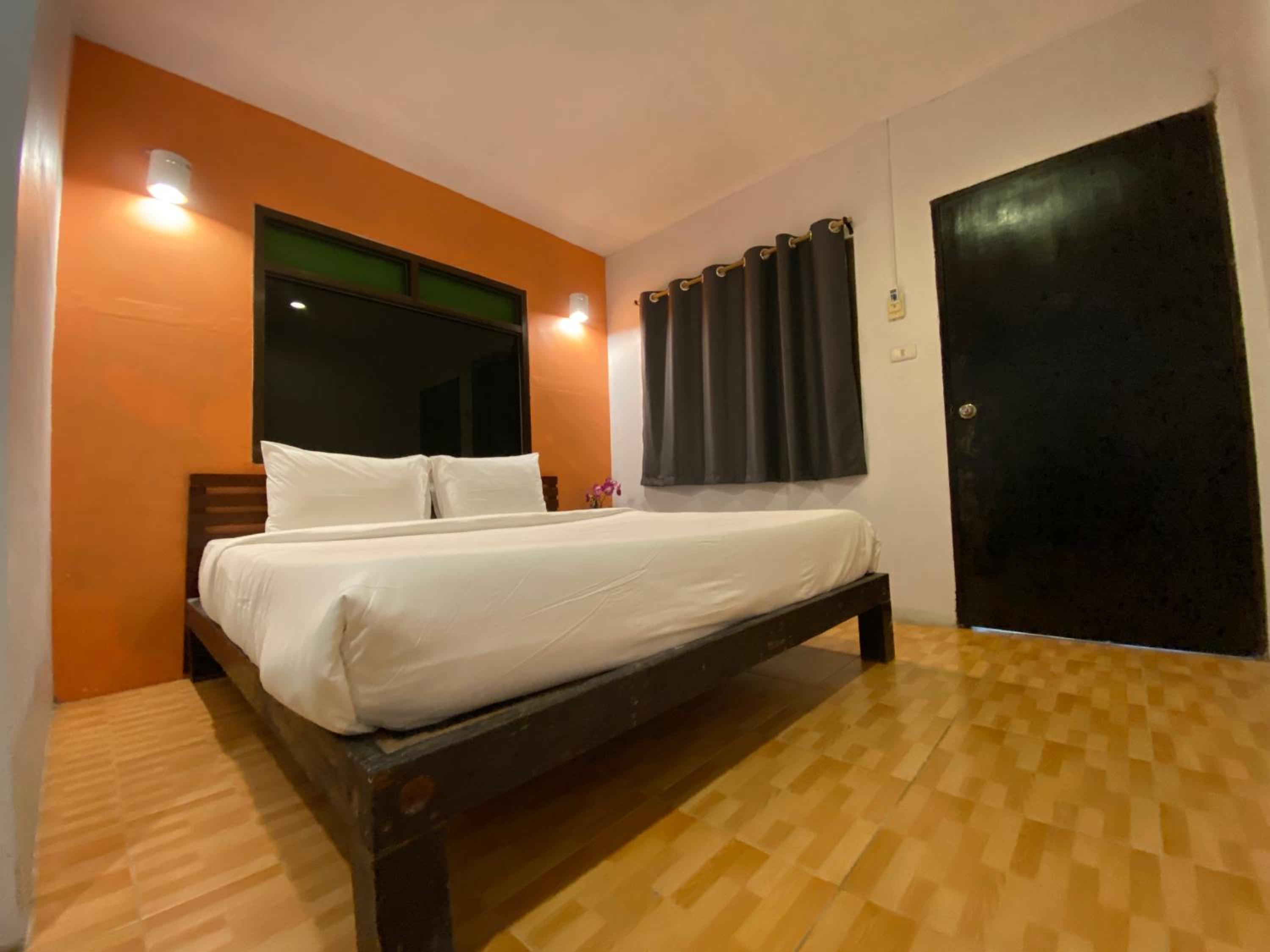 Deluxe Double Room - Photo 1