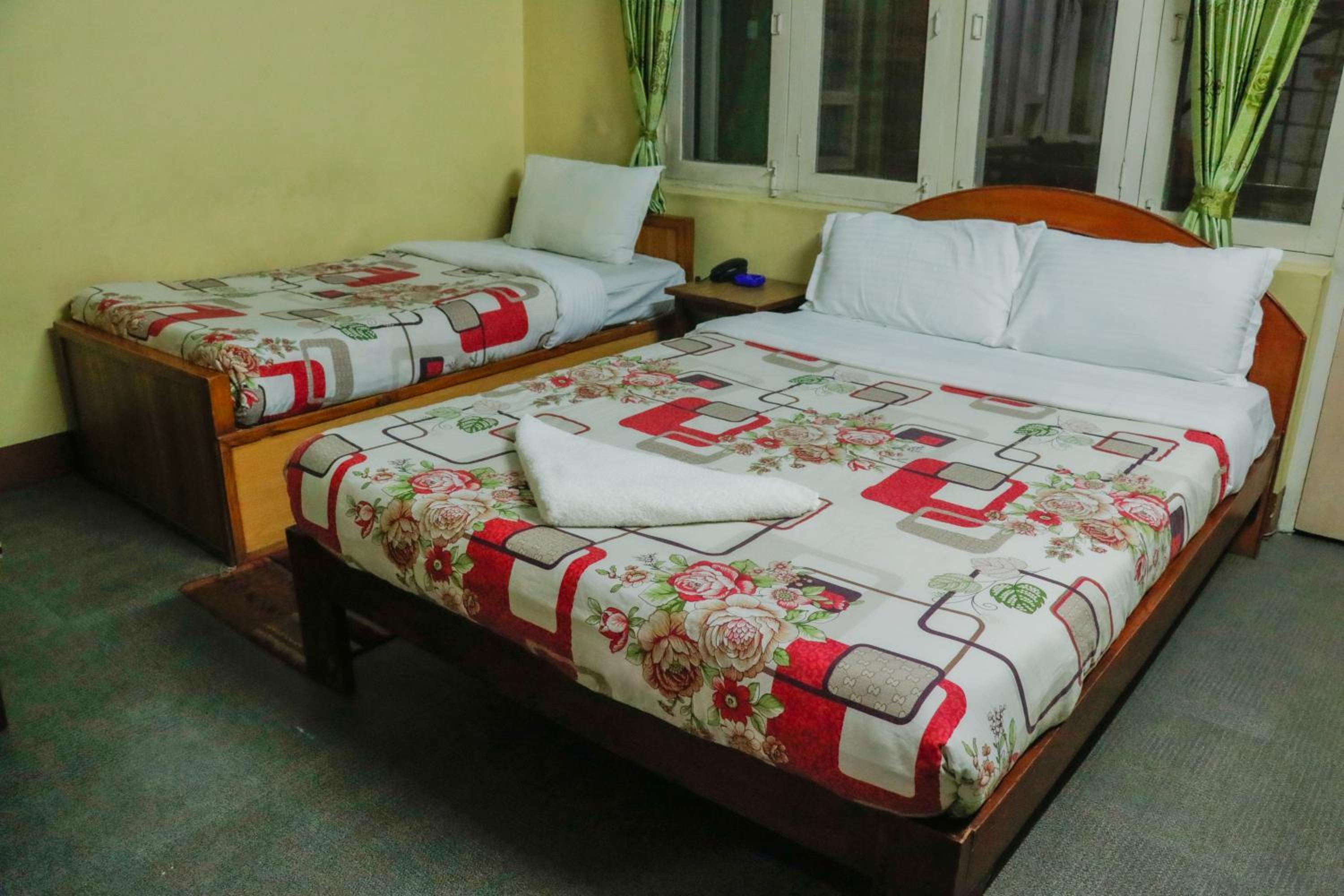 Standard Triple Room - Photo 5