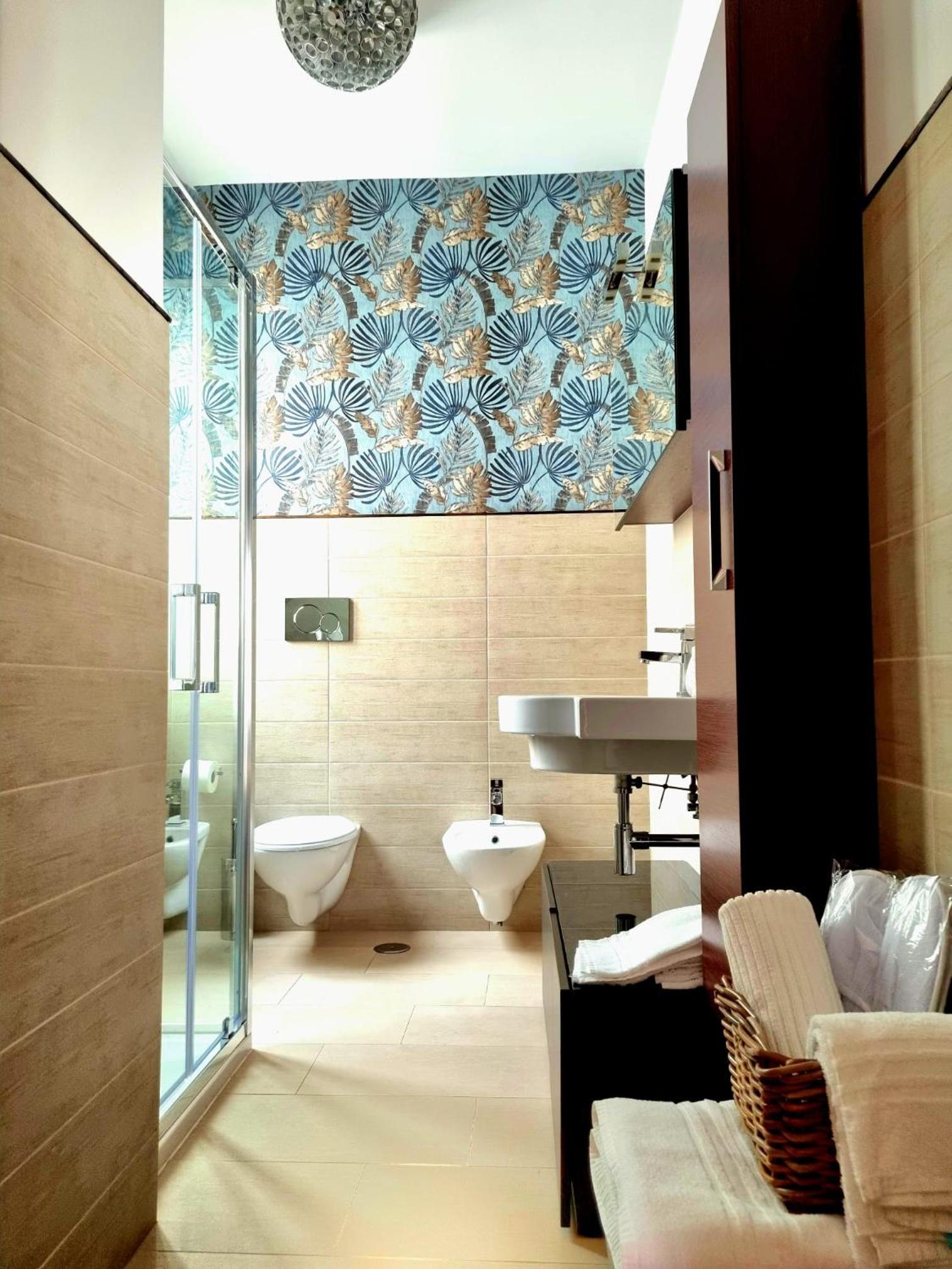 Standard Double Room - Photo 5