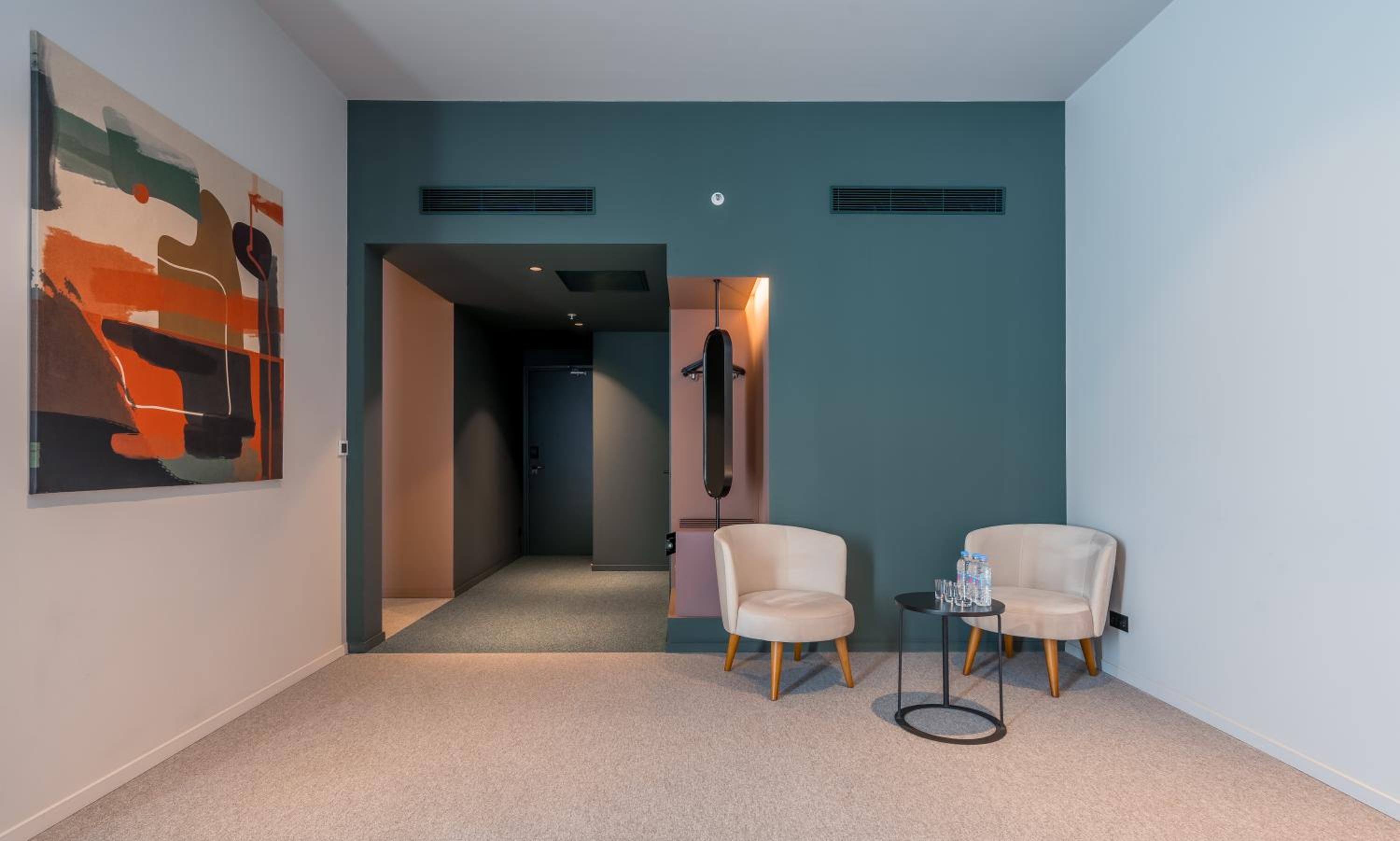 Deluxe Suite - Photo 5