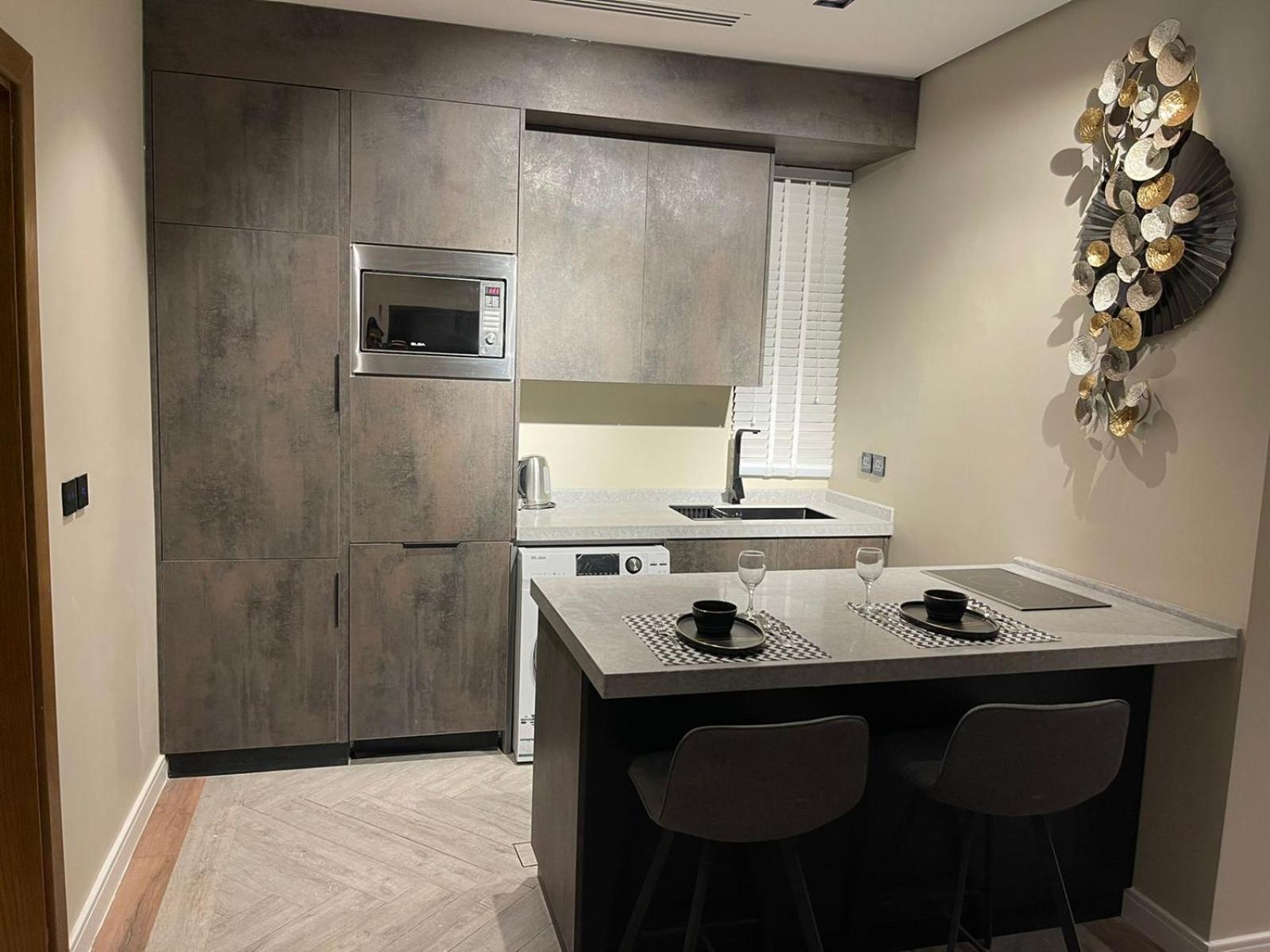 Executive Suite photo 2