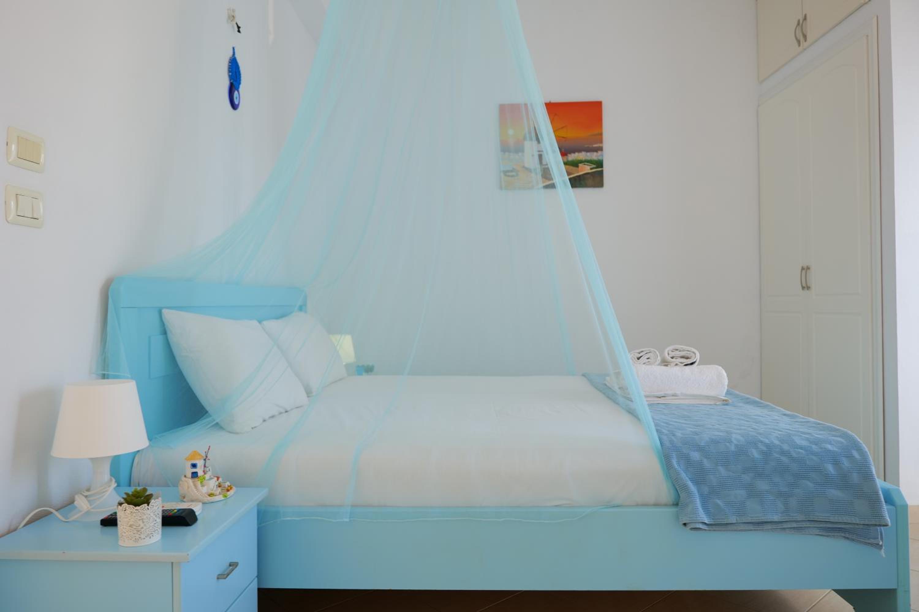 Deluxe Double Room with Balcony and Sea View