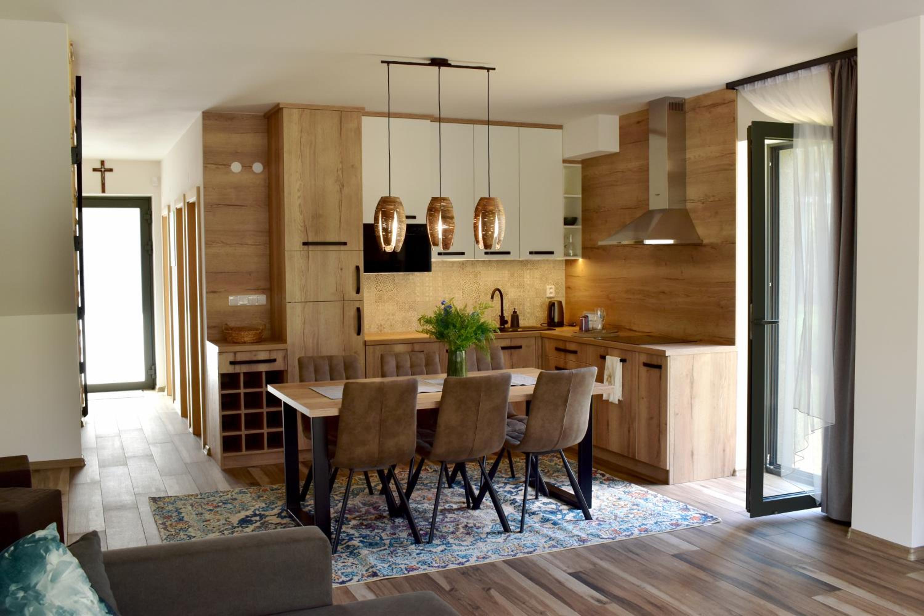 Three-Bedroom House - Photo 8