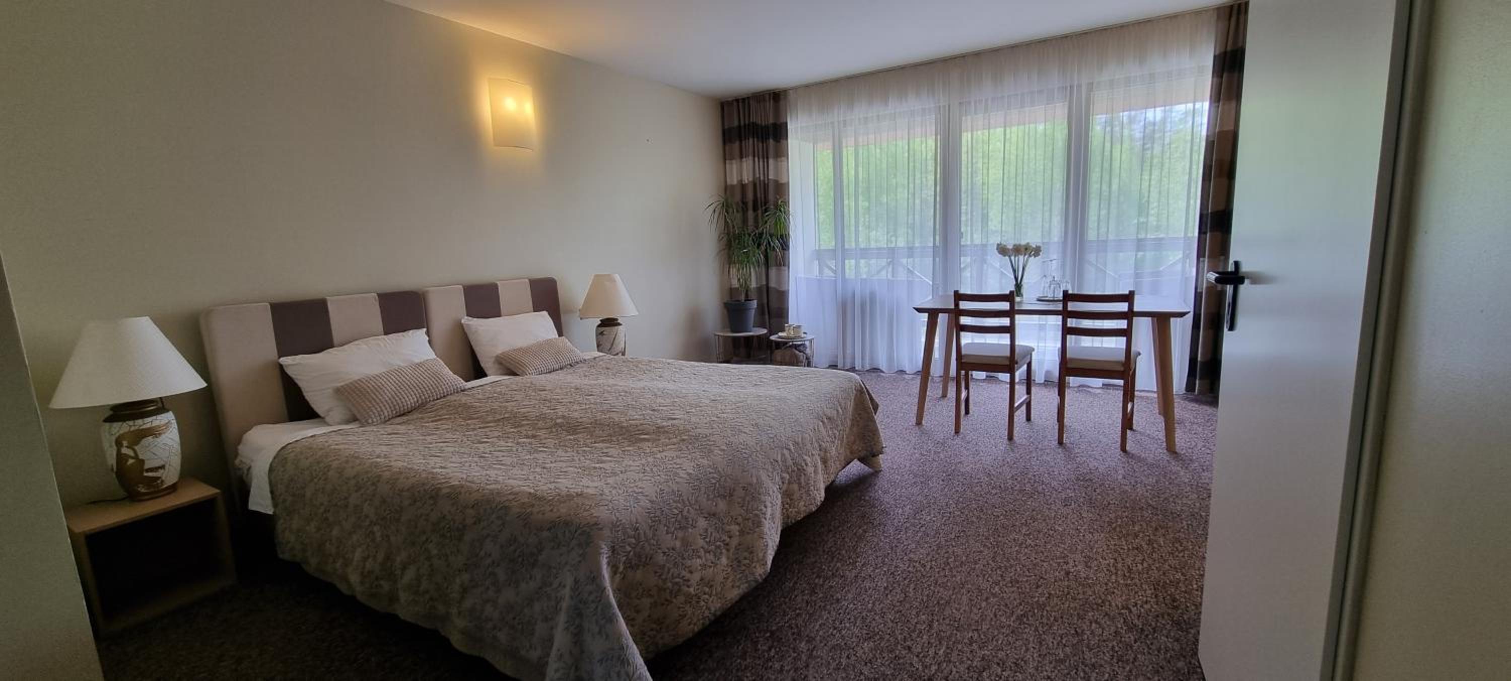 Deluxe Double Room with Balcony - Photo 1