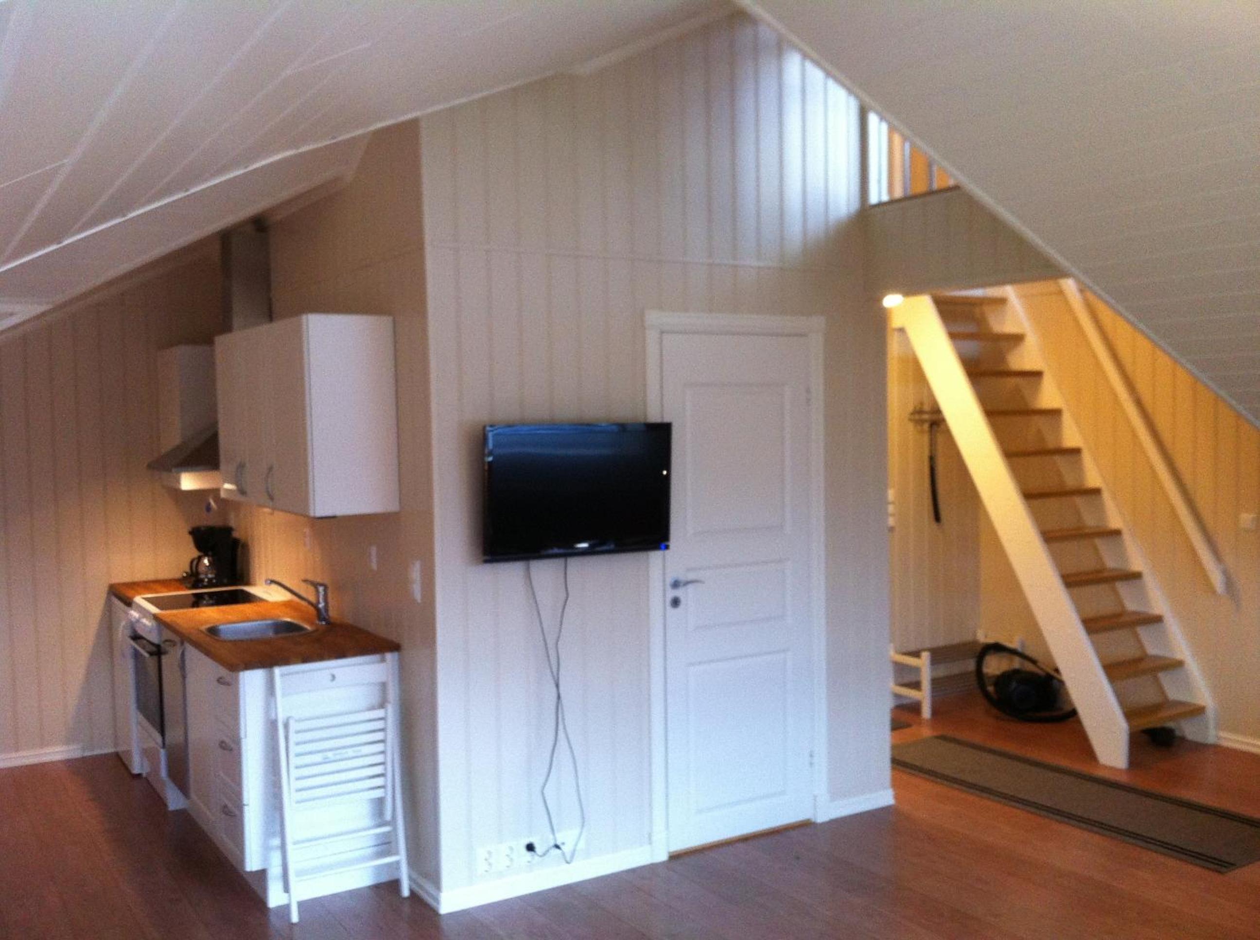 Apartment - Split Level - Photo 8