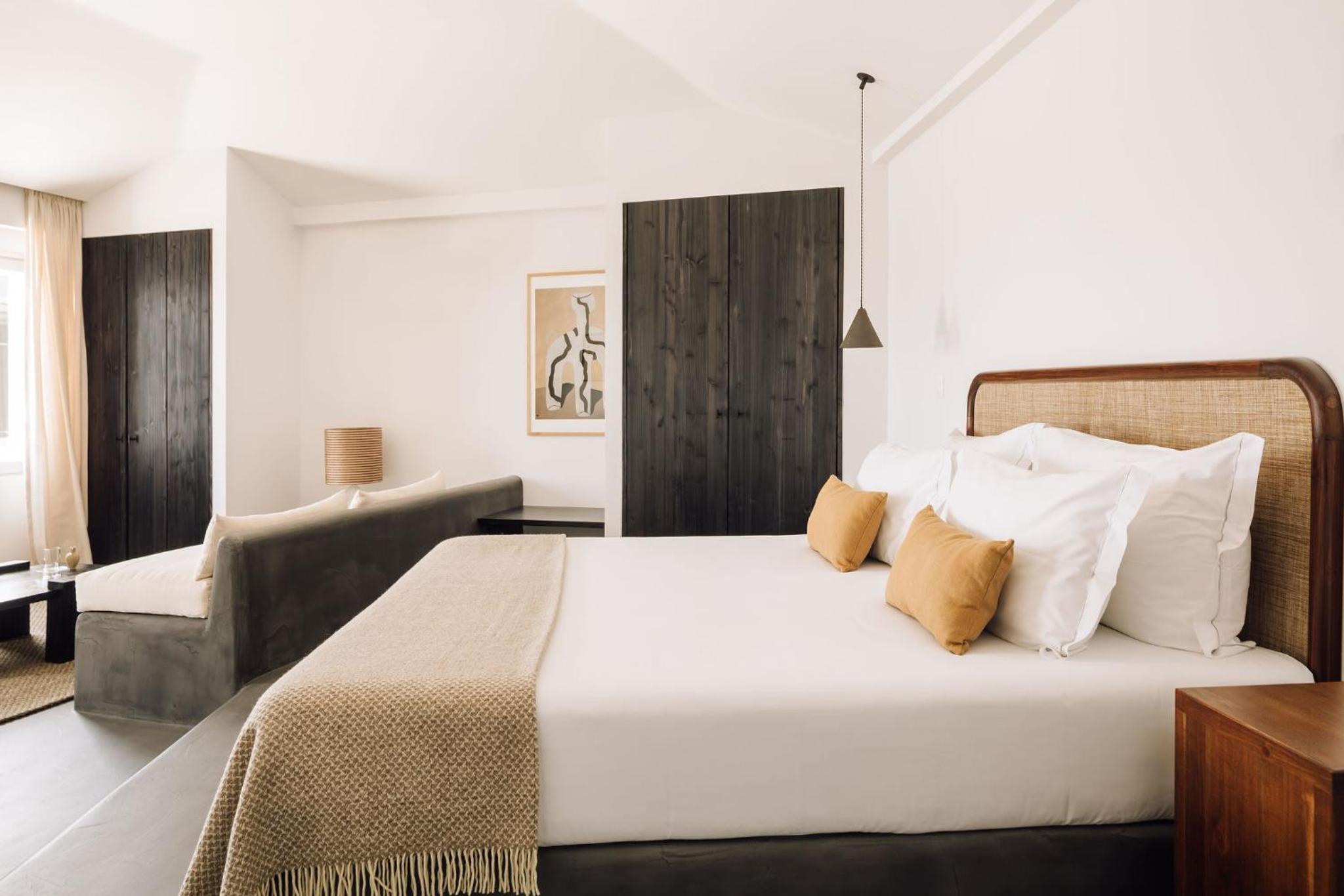 Deluxe Junior Suite
