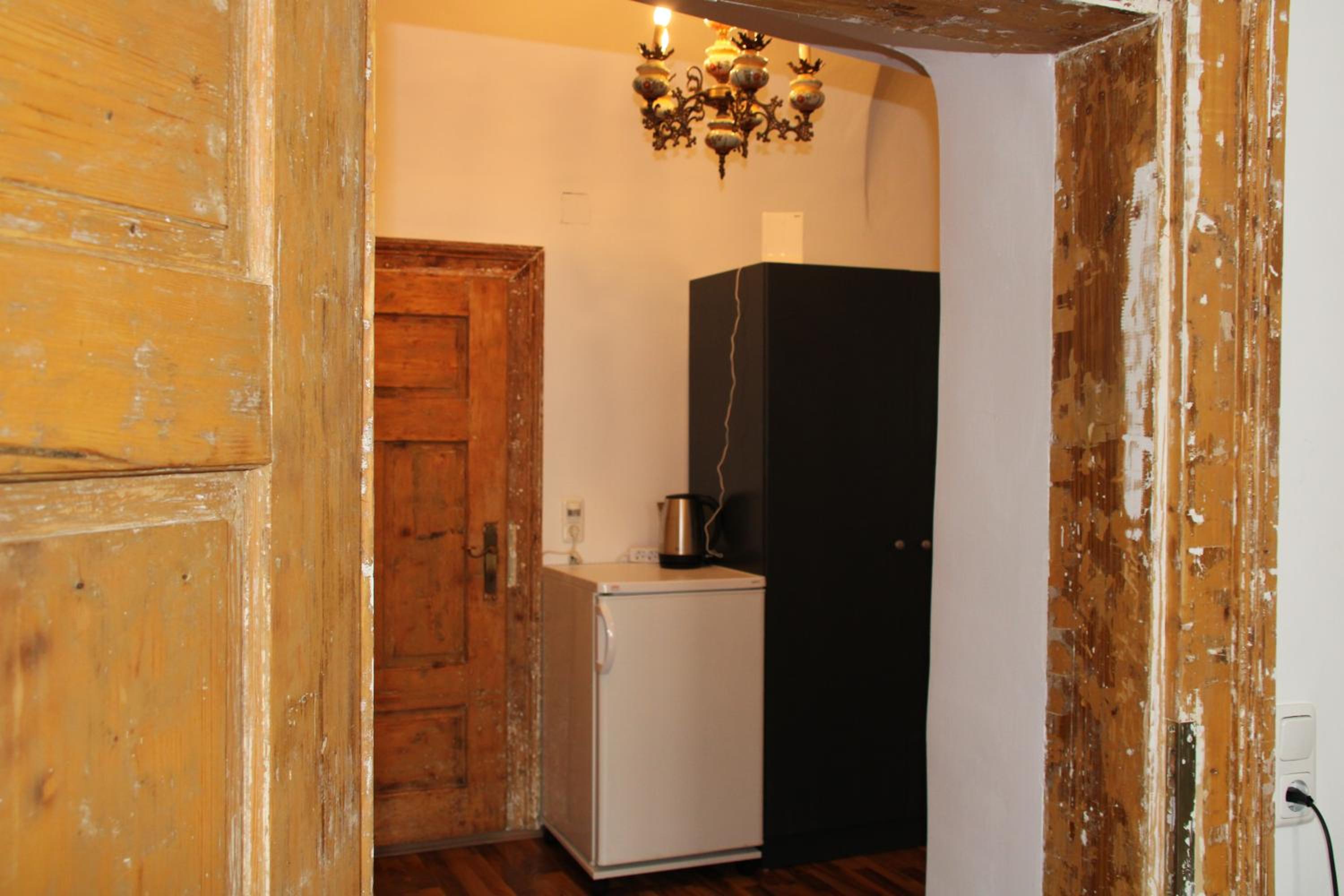 Two-Bedroom Suite - Photo 5