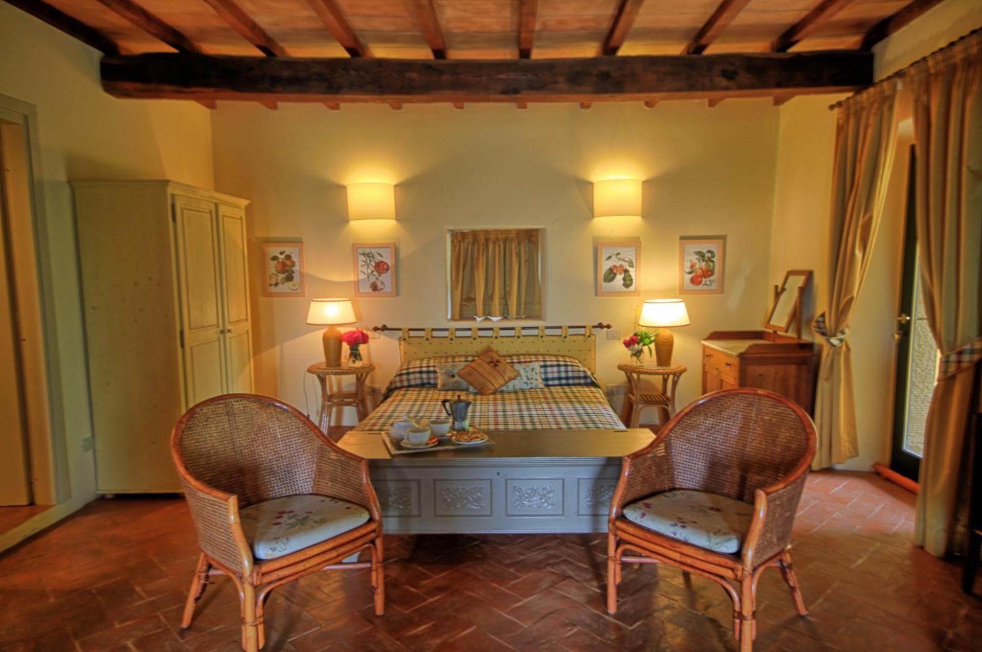 Five-Bedroom Villa - Split Level  - Photo 29