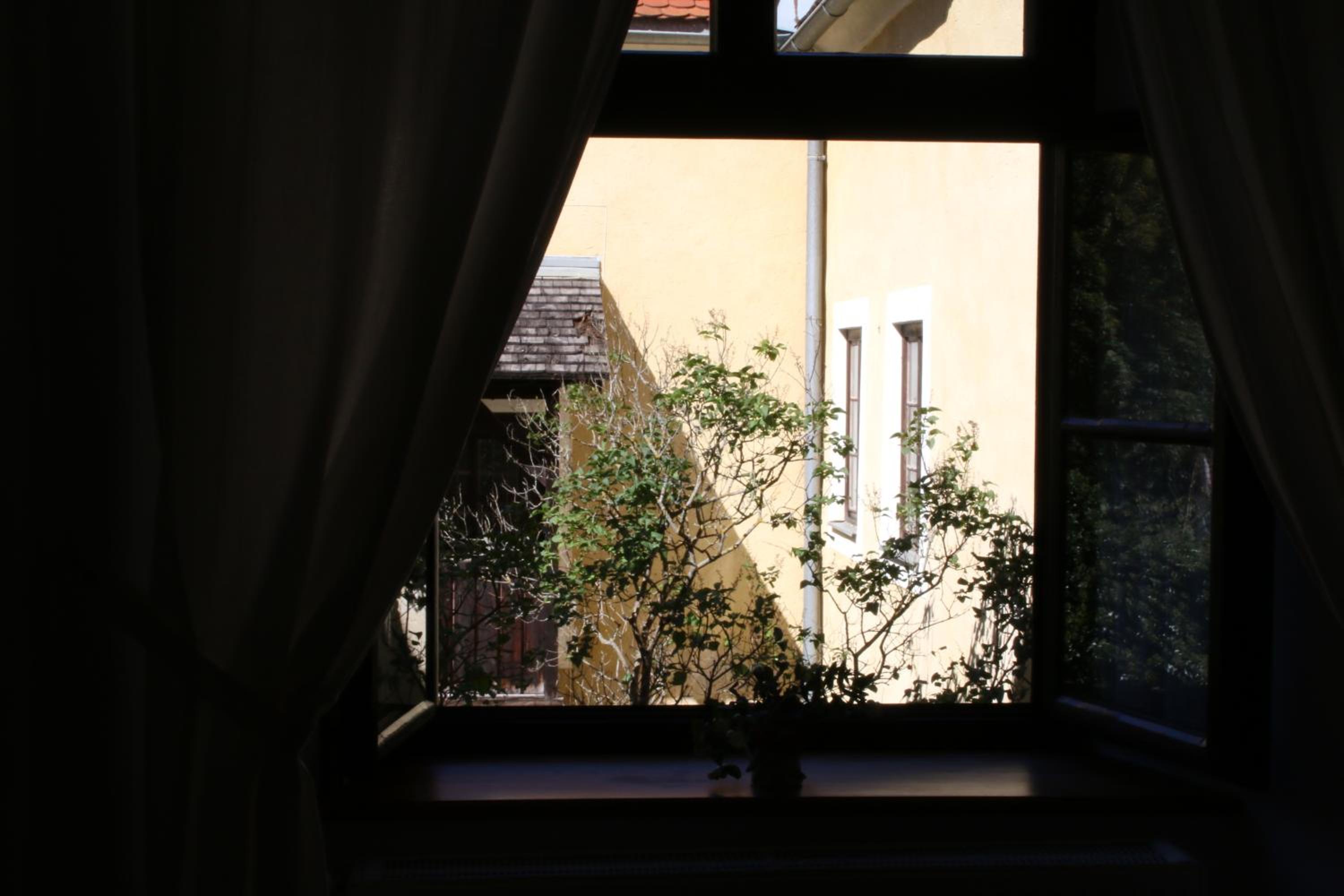 Small Double Room - Photo 35