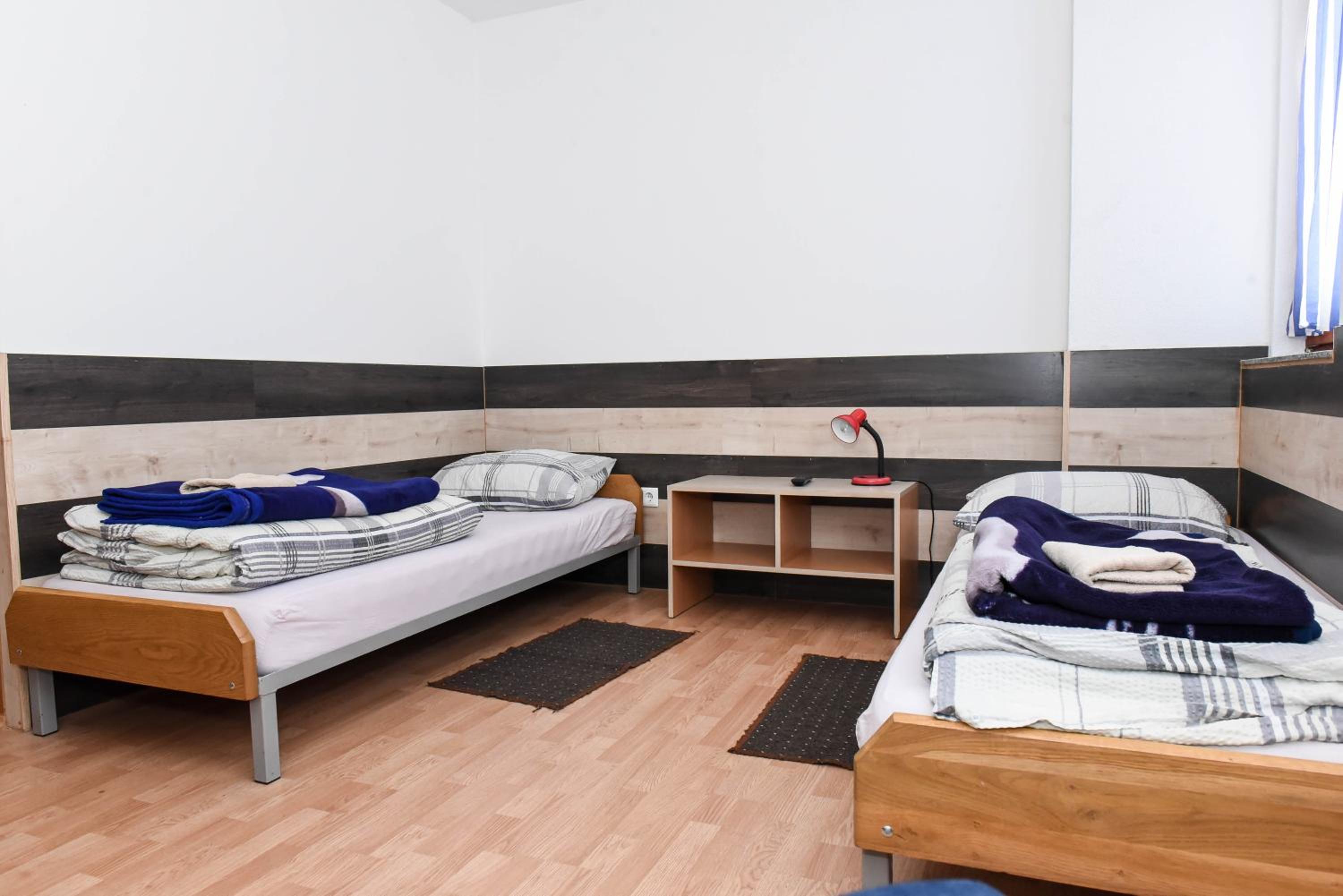 Comfort Triple Room with Shower photo 3