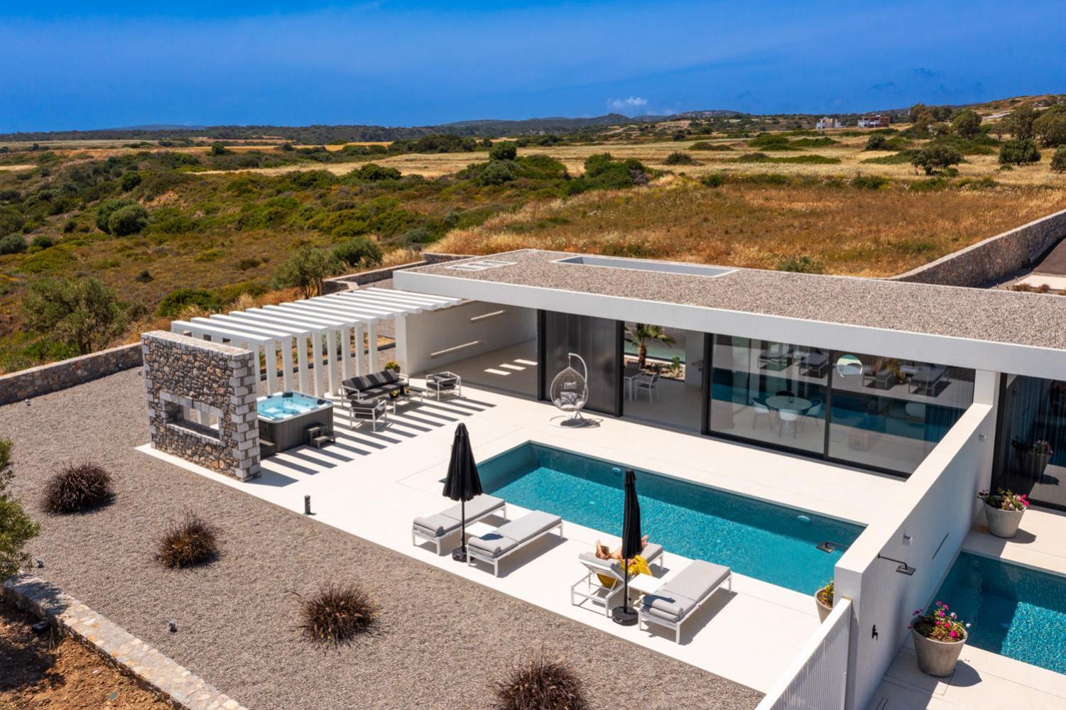 One-Bedroom Villa photo 3