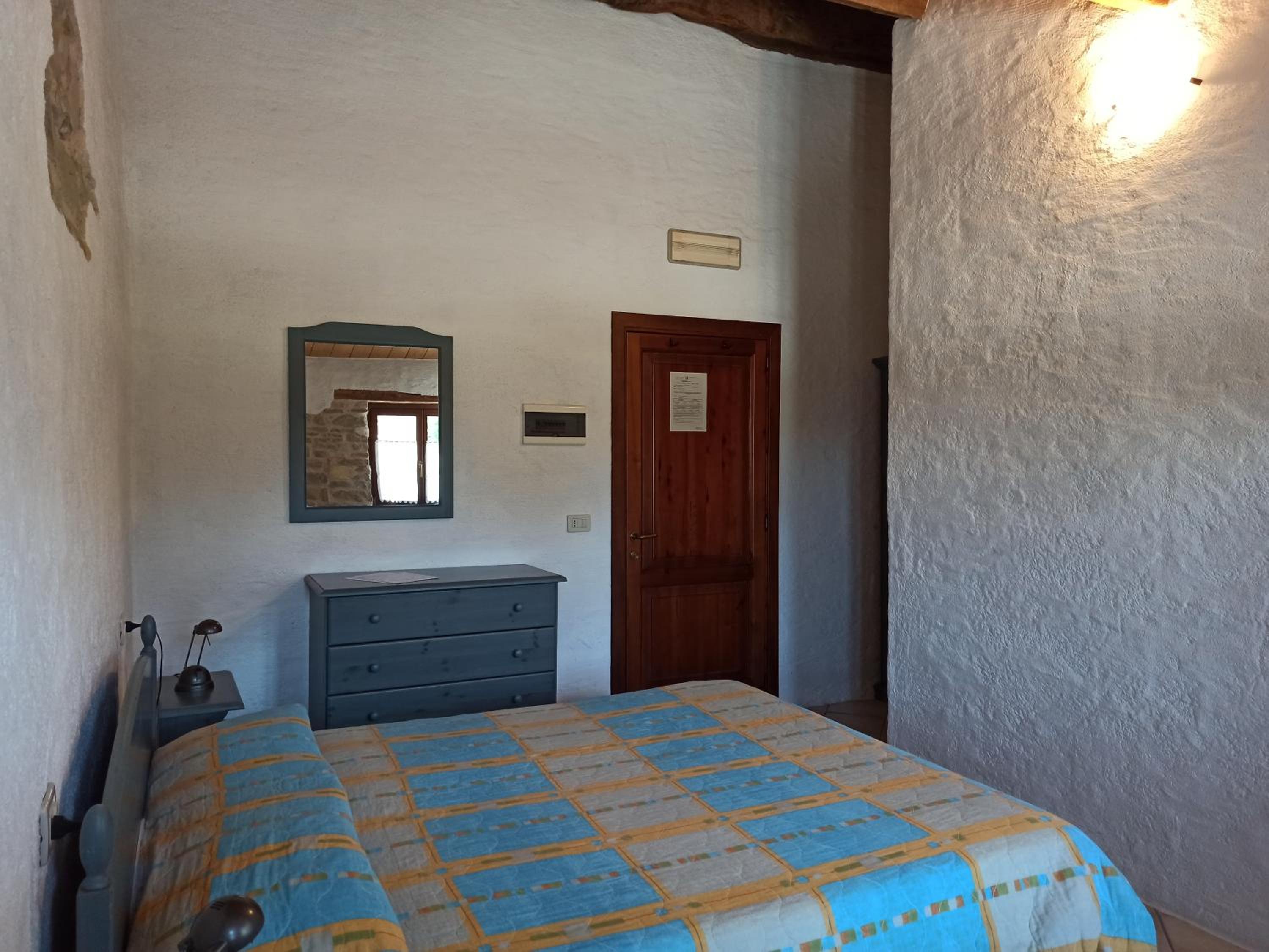 Double Room - Photo 4
