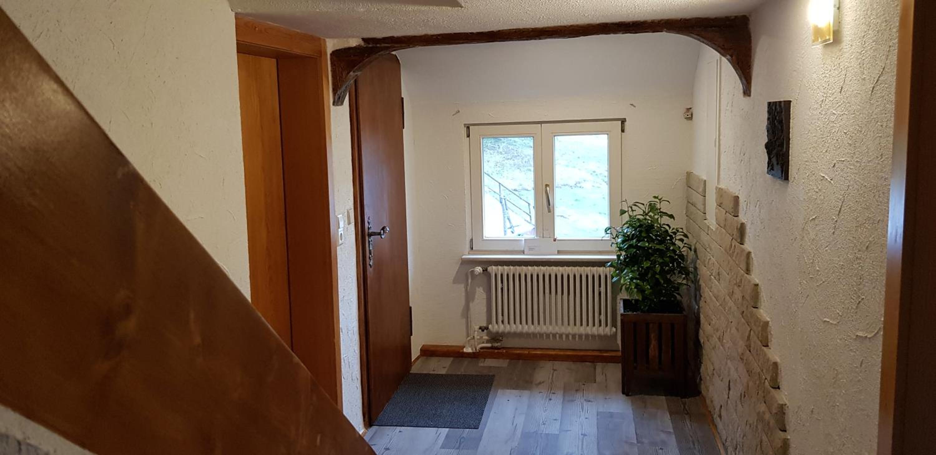 One-Bedroom Apartment - Photo 5