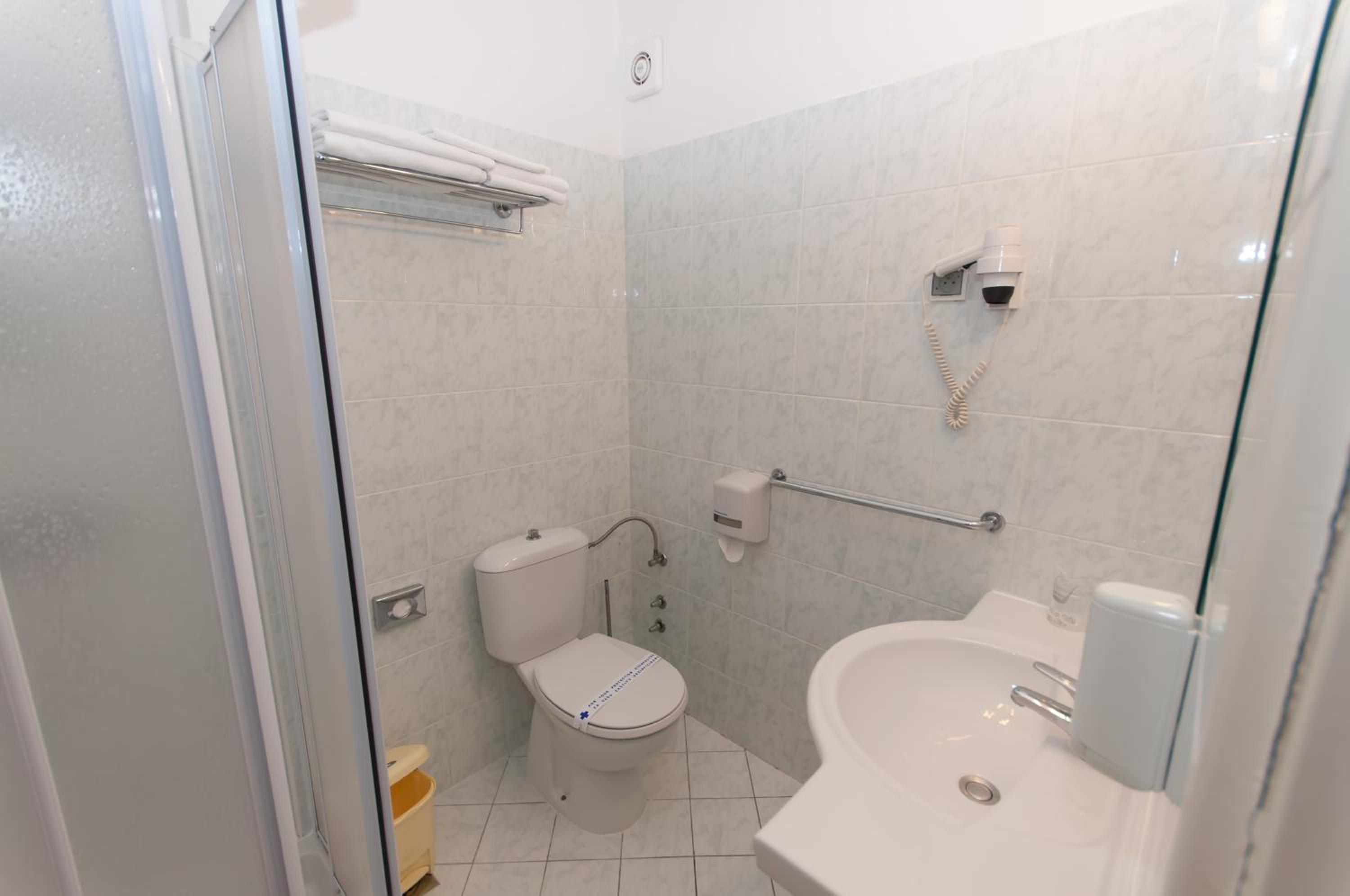 Double Room with Balcony photo 2