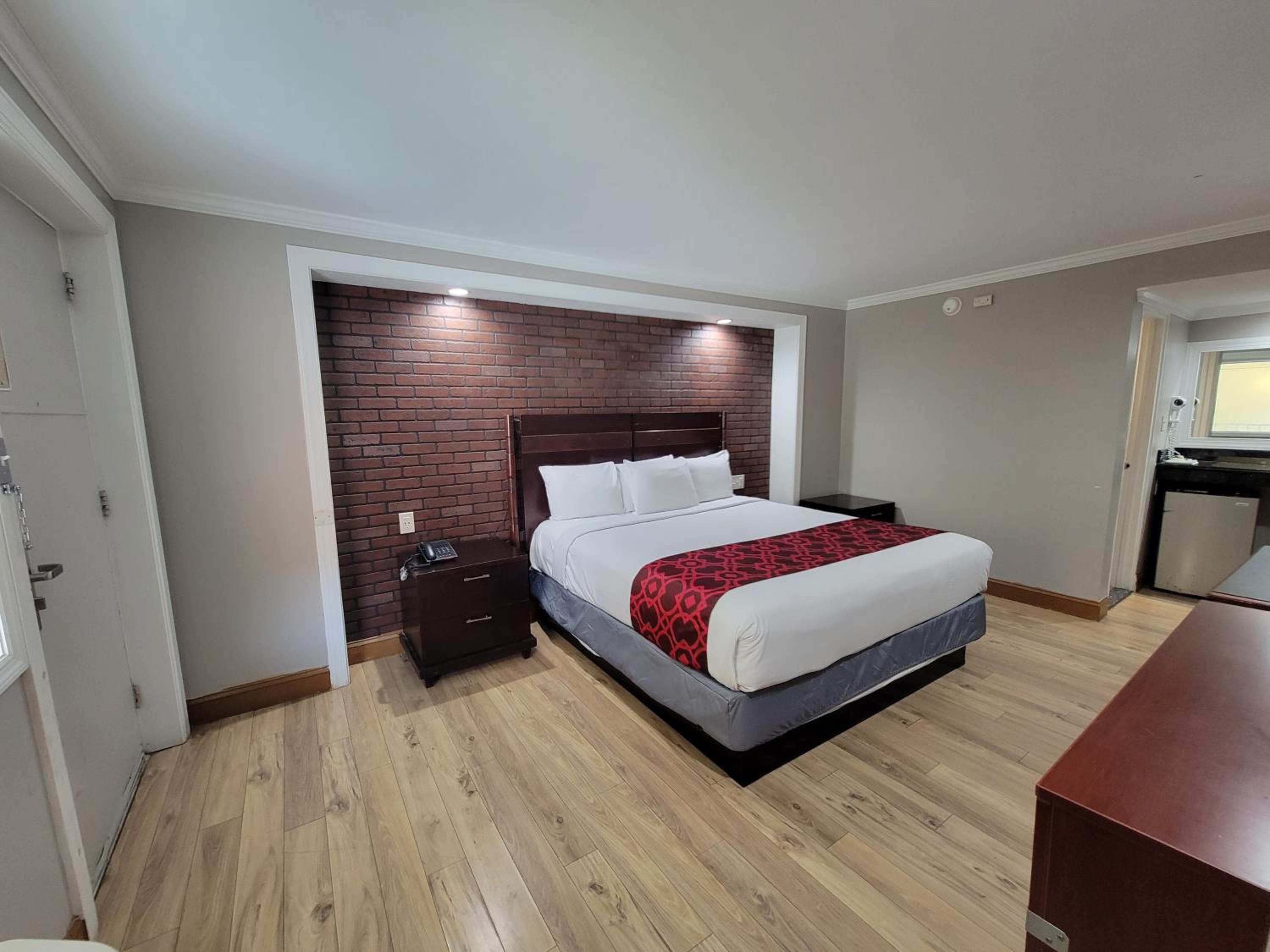 King Room - Photo 11