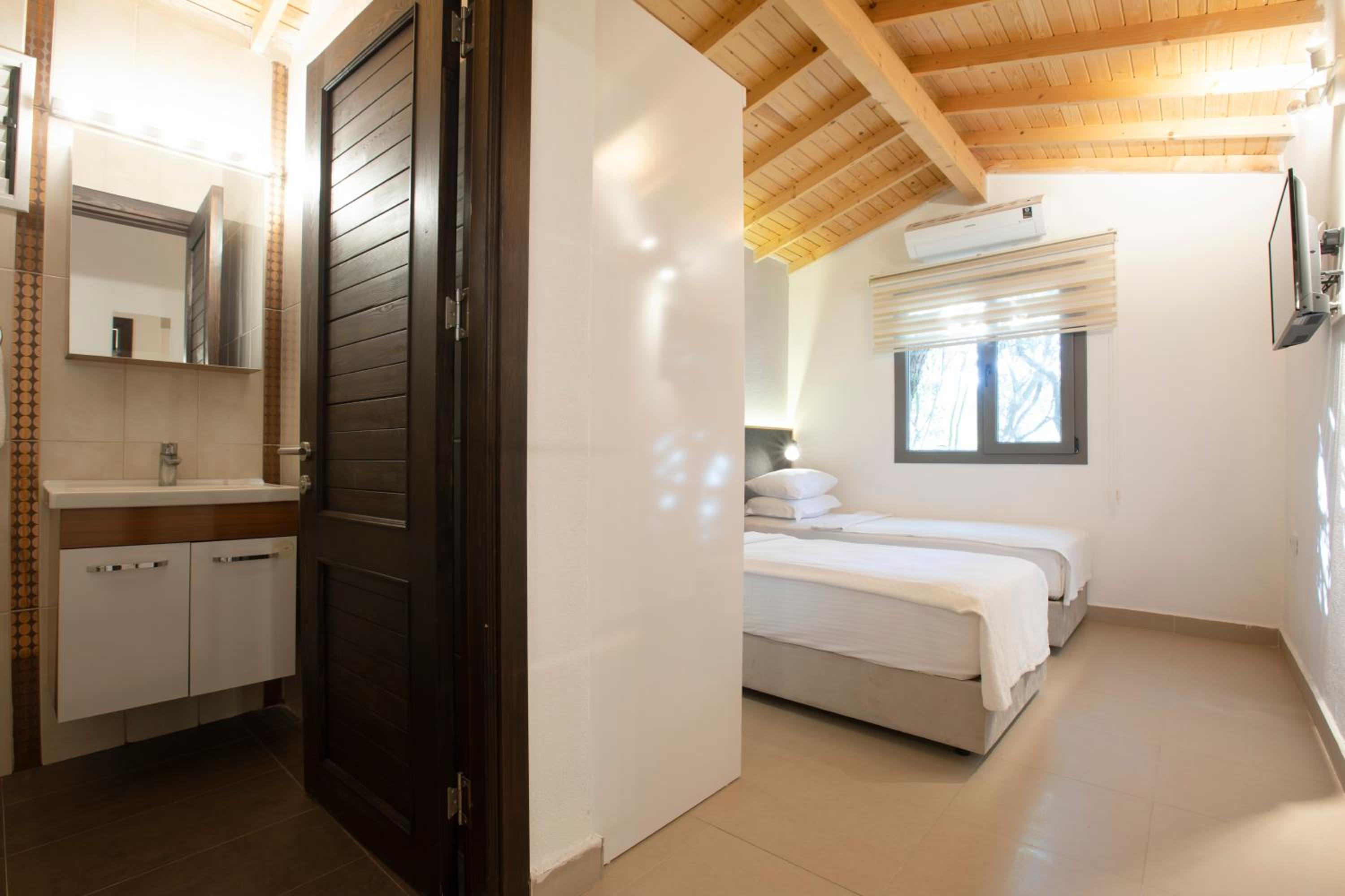 Standard Bungalow - Photo 9
