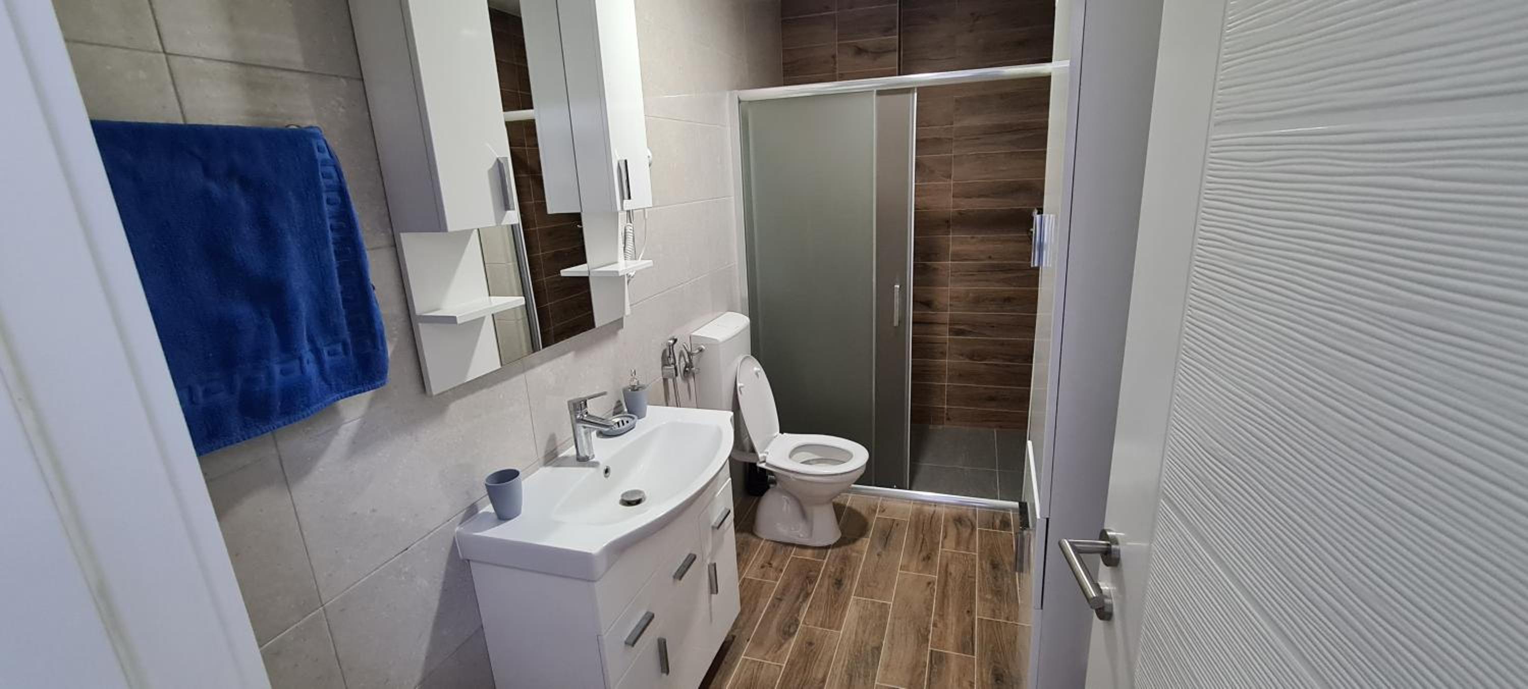 Deluxe Apartment - Photo 12