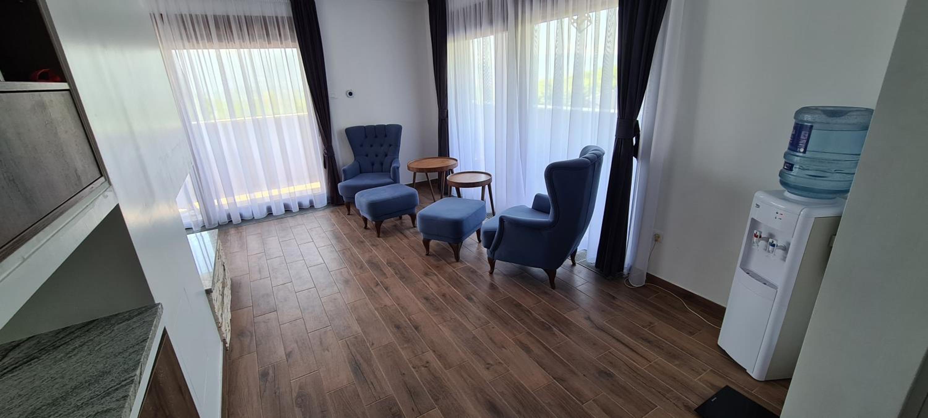 Deluxe Apartment - Photo 11