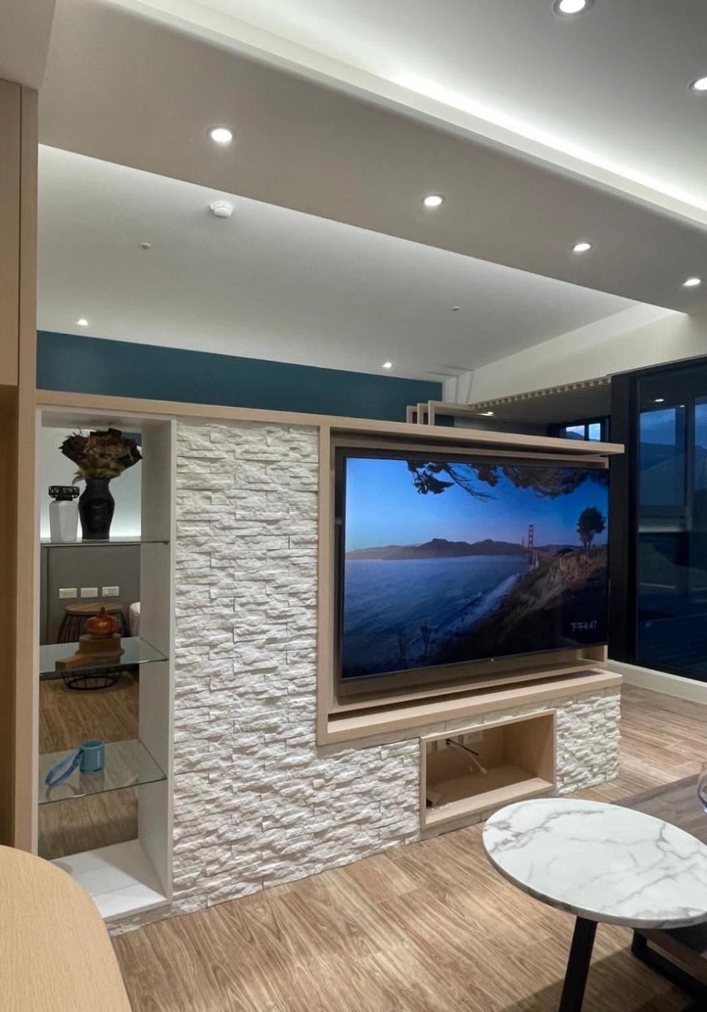 Deluxe Suite with Sea View