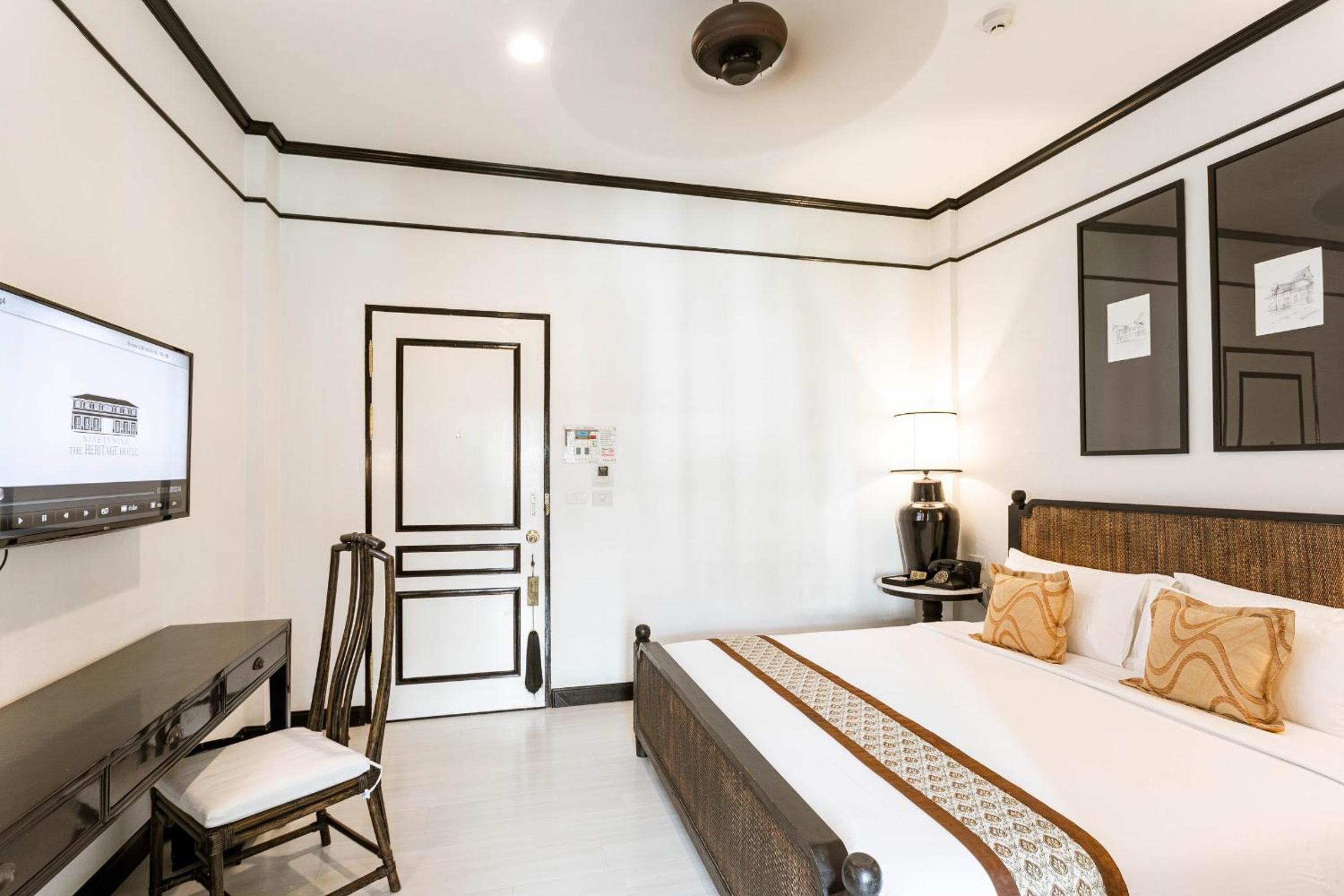 Deluxe Double or Twin Room - Photo 5