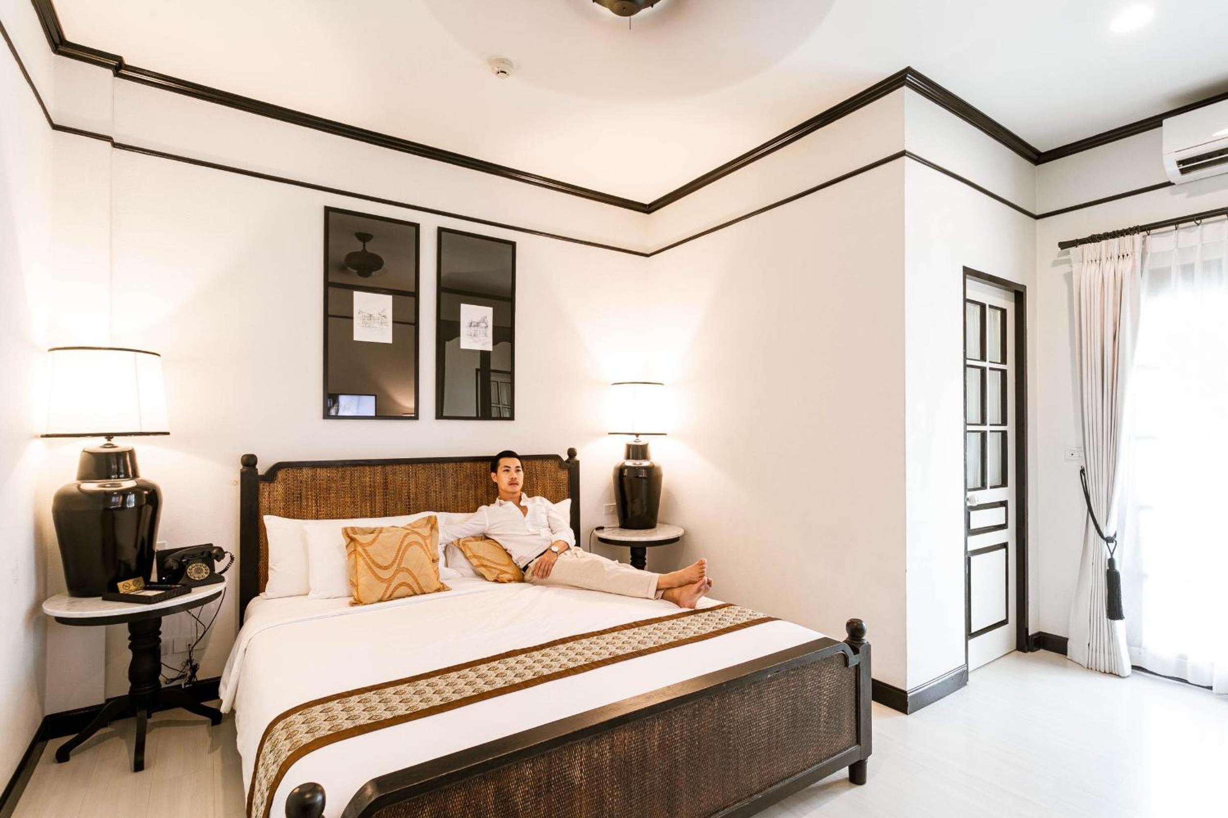 Deluxe Double or Twin Room - Photo 7