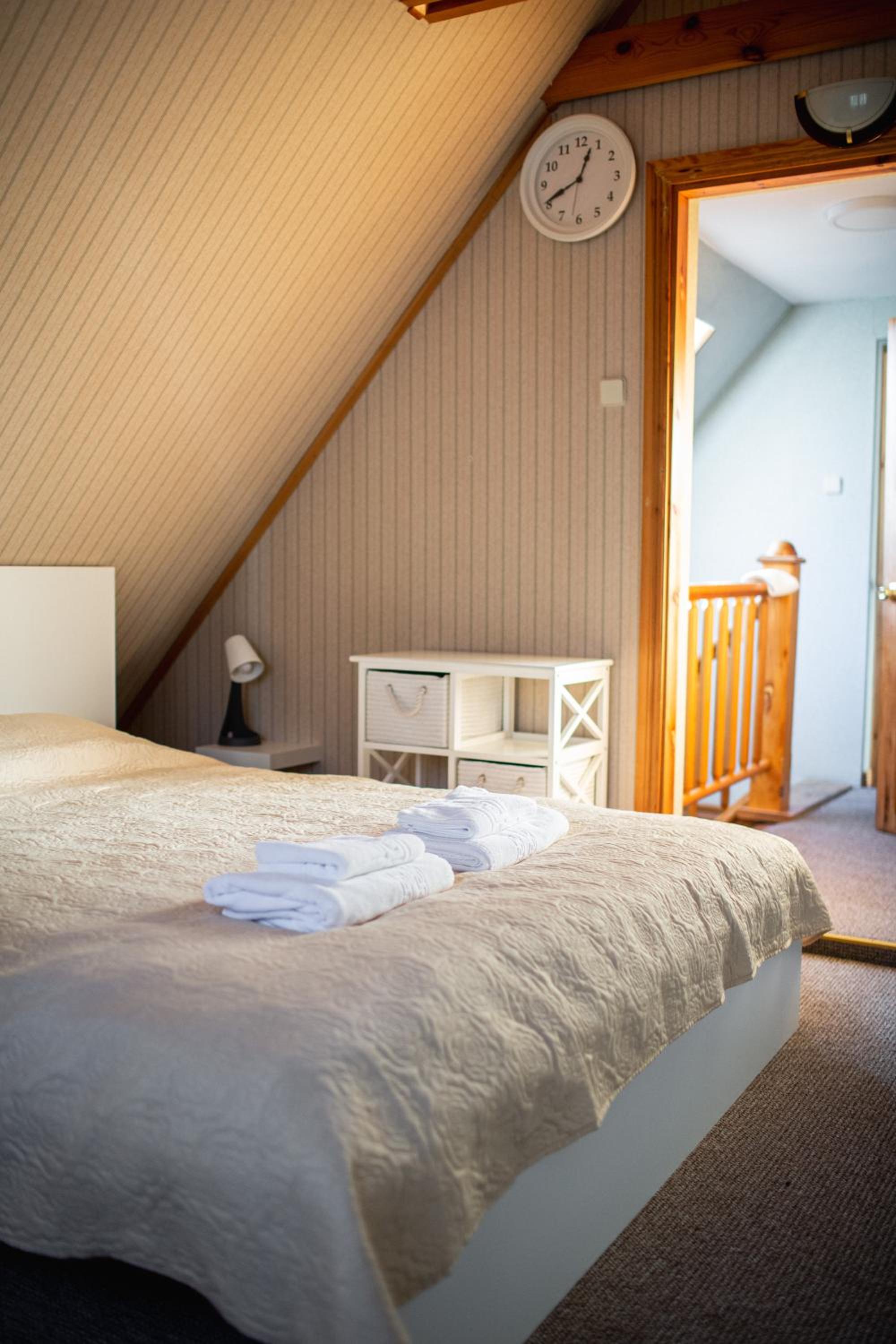 Three-Bedroom House - Photo 13