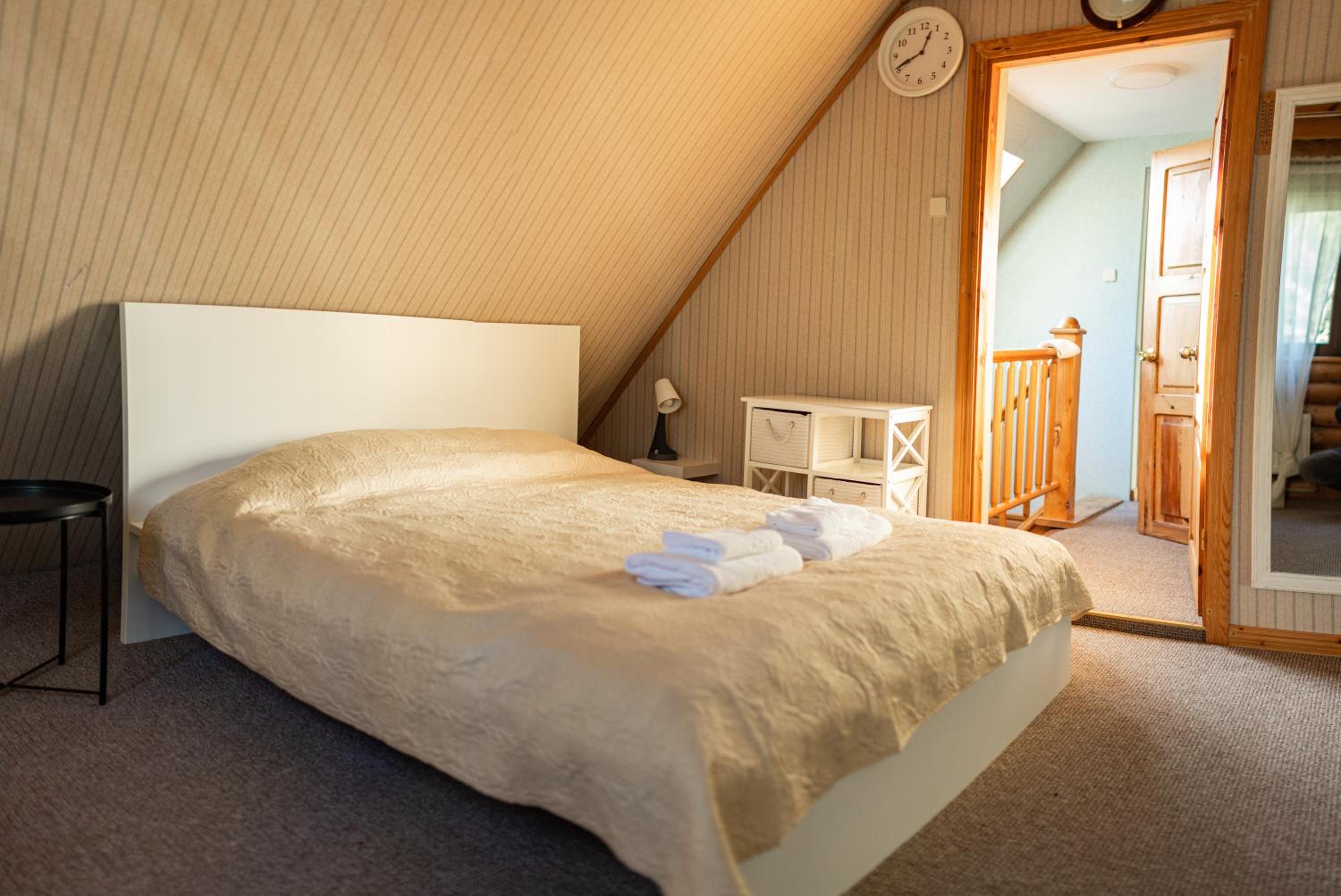 Three-Bedroom House - Photo 21