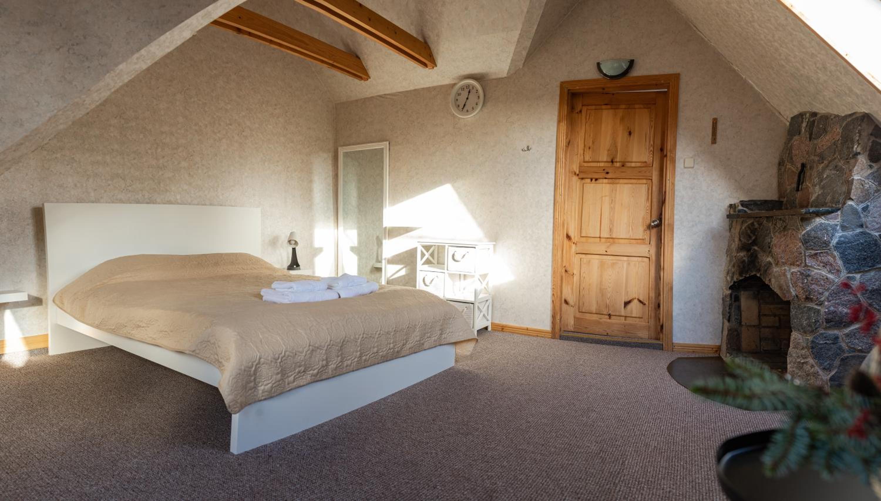 Three-Bedroom House - Photo 27