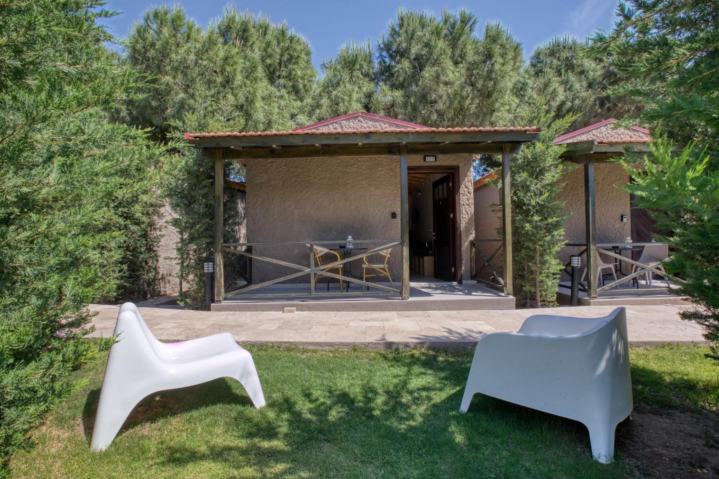 Standard Bungalow - Photo 3