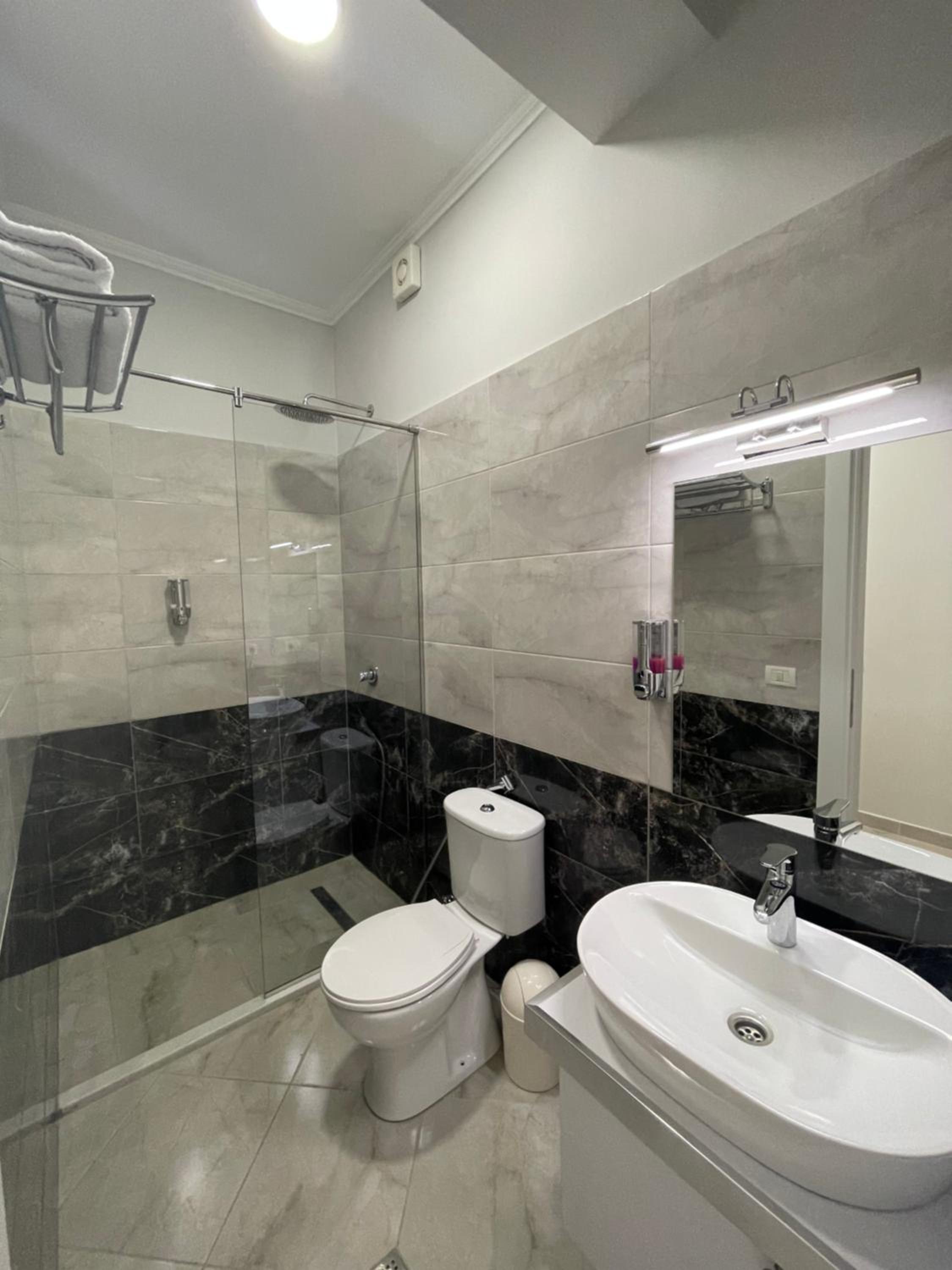 Basic Triple Room