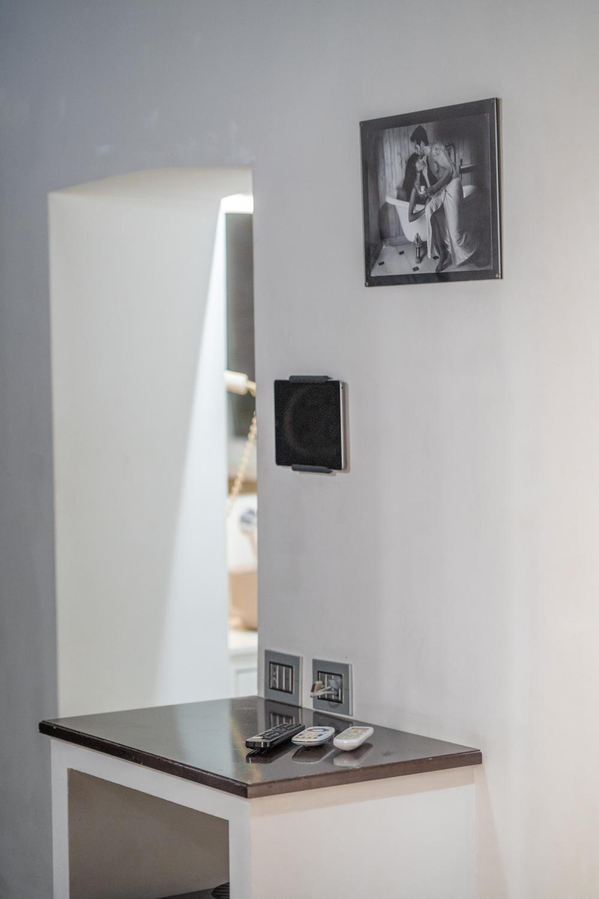 Double Room with Spa Bath photo 3
