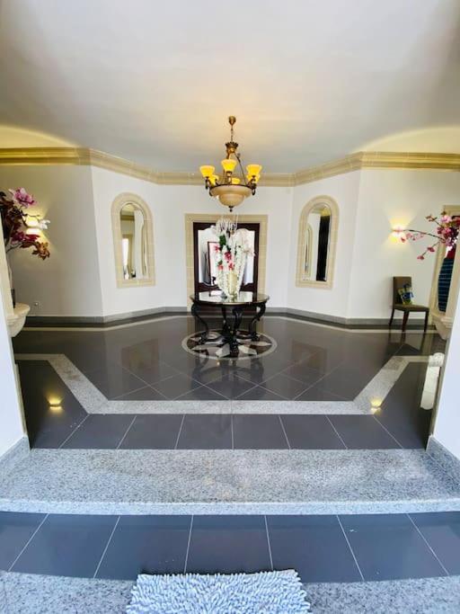 Villa photo 1