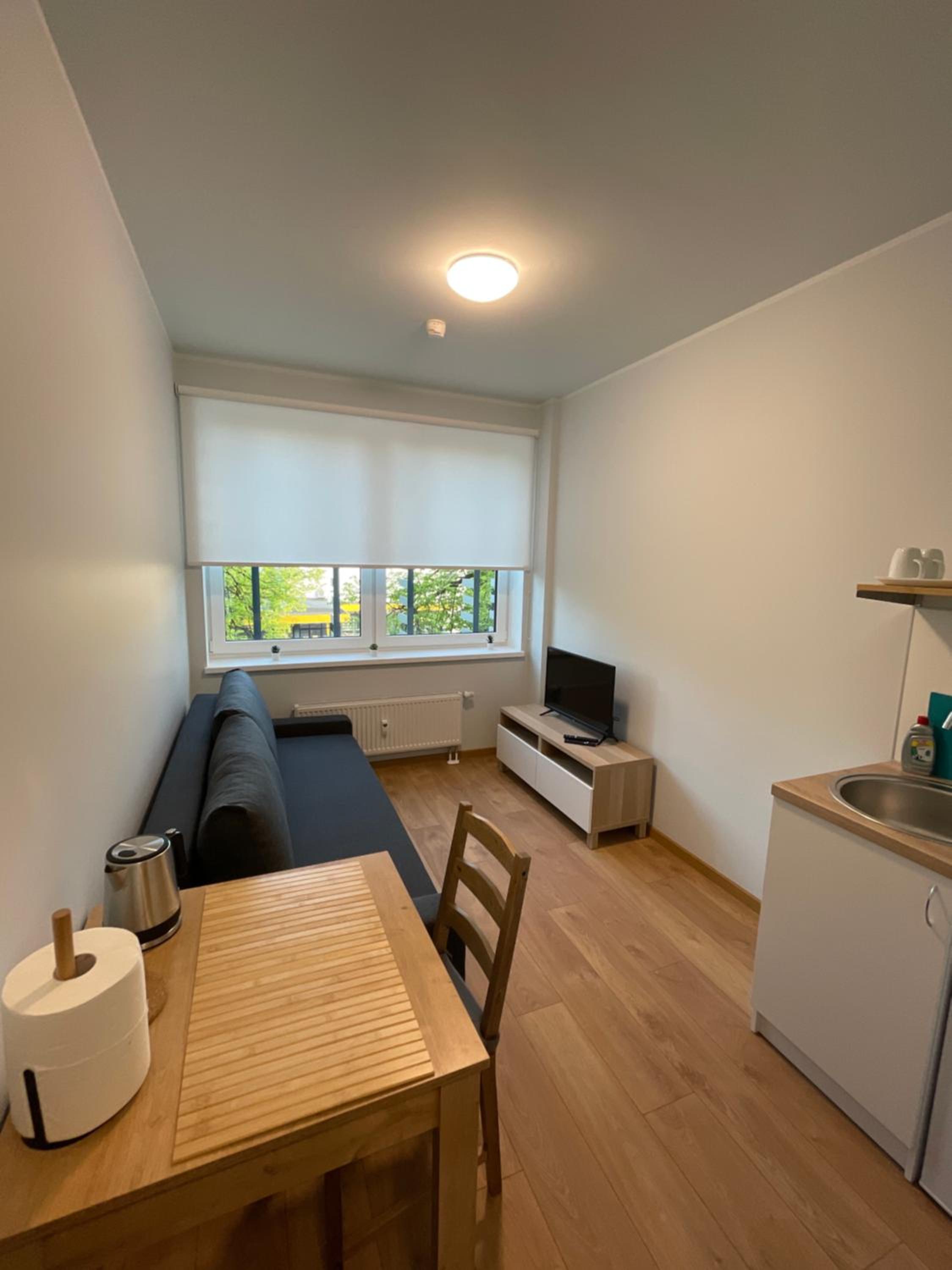 One-Bedroom Apartment - Photo 1
