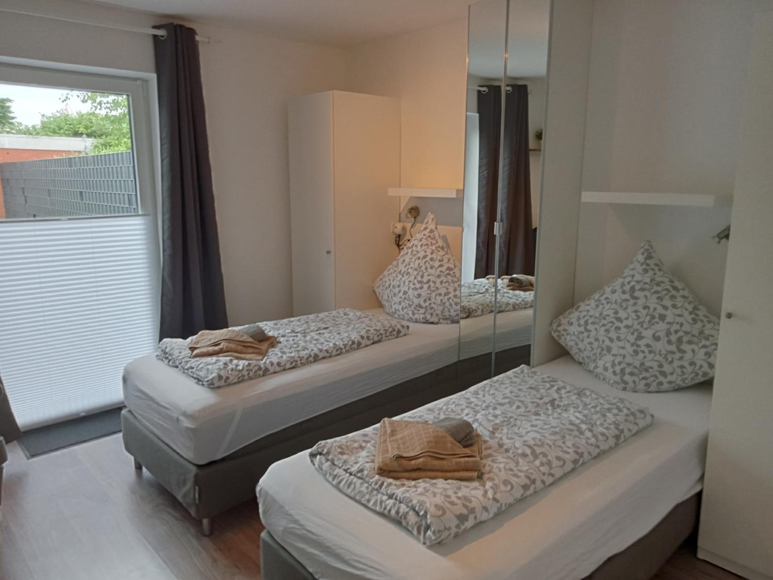 One-Bedroom House photo 1