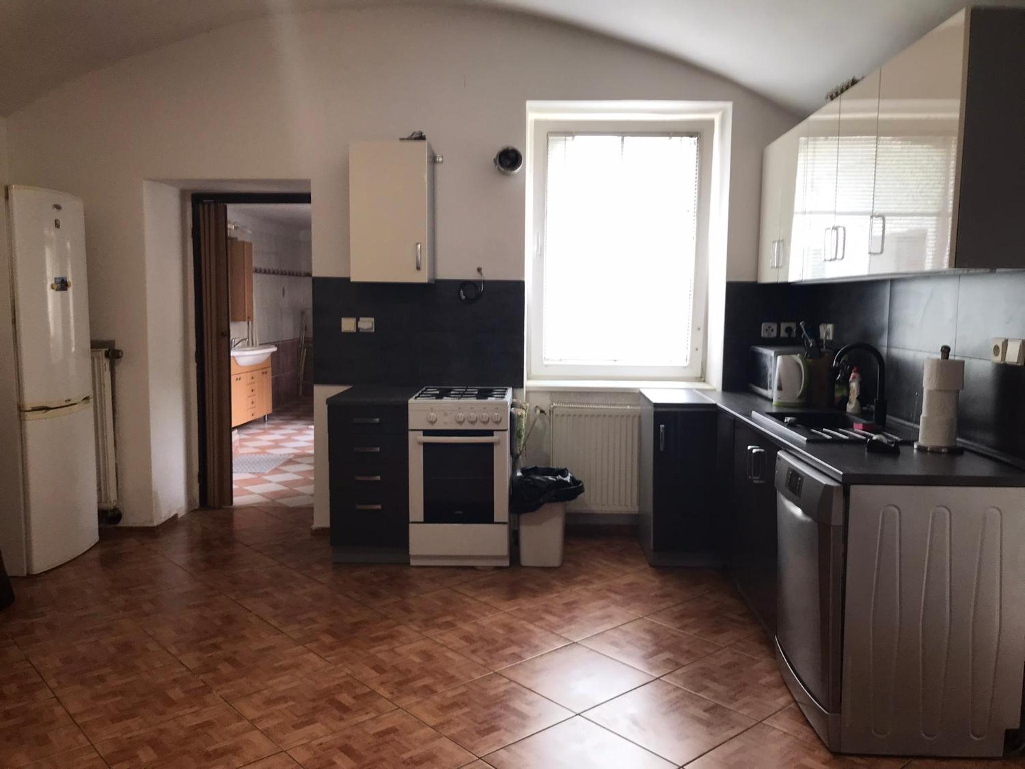 Apartment - Ground Floor photo 2