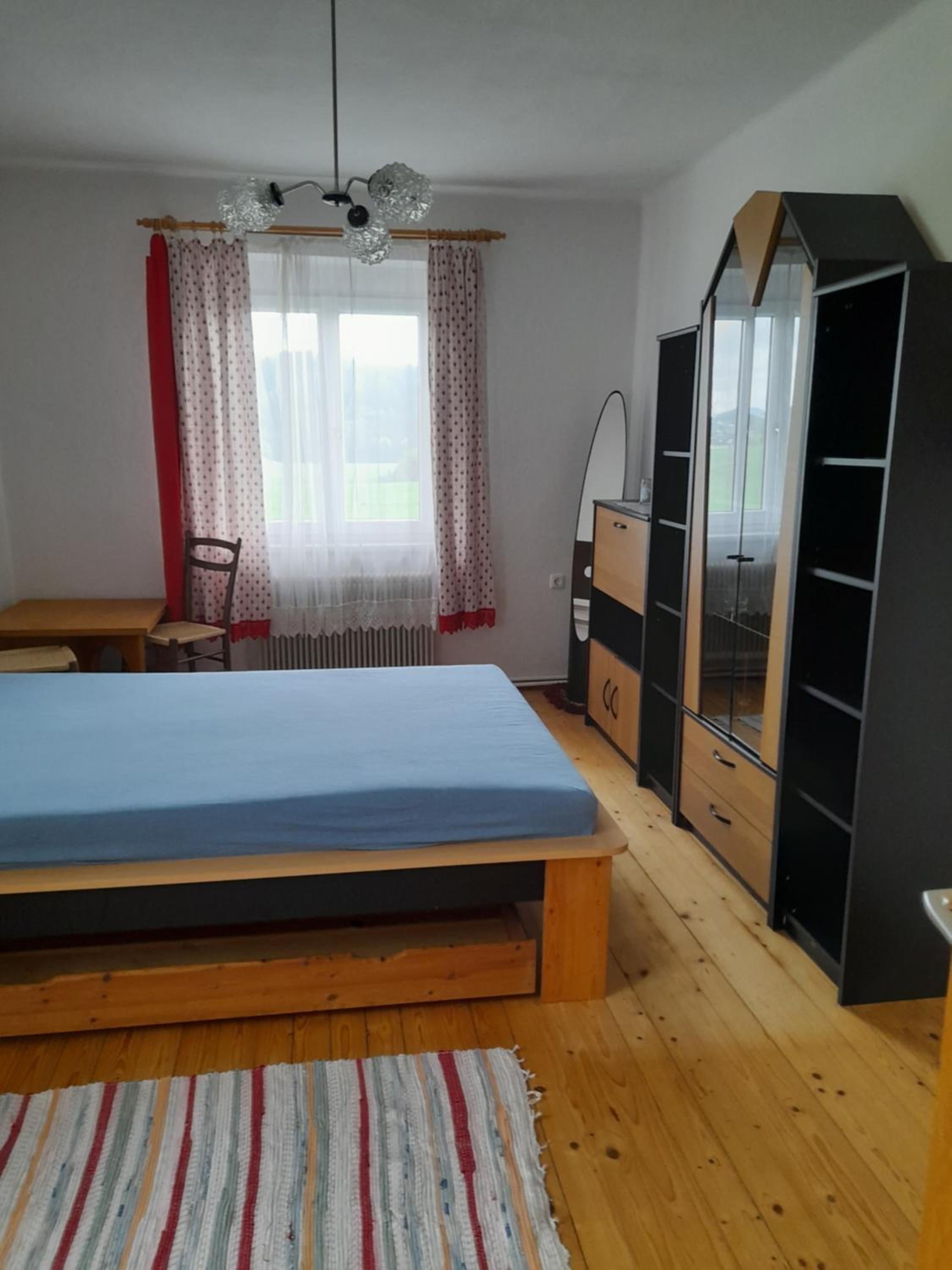 Standard Double Room with Shared Bathroom photo 3