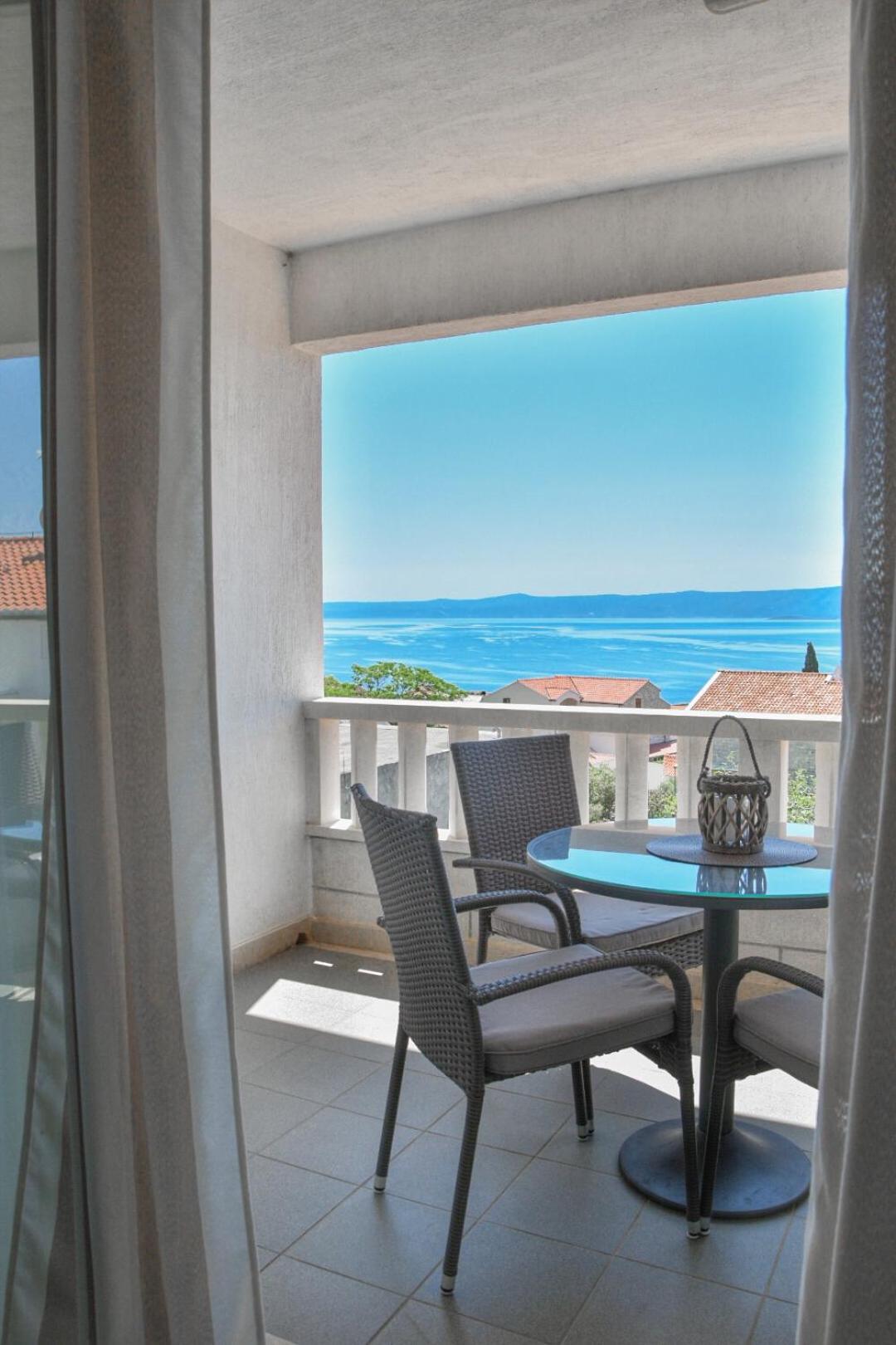 Apartment with Sea View photo 2