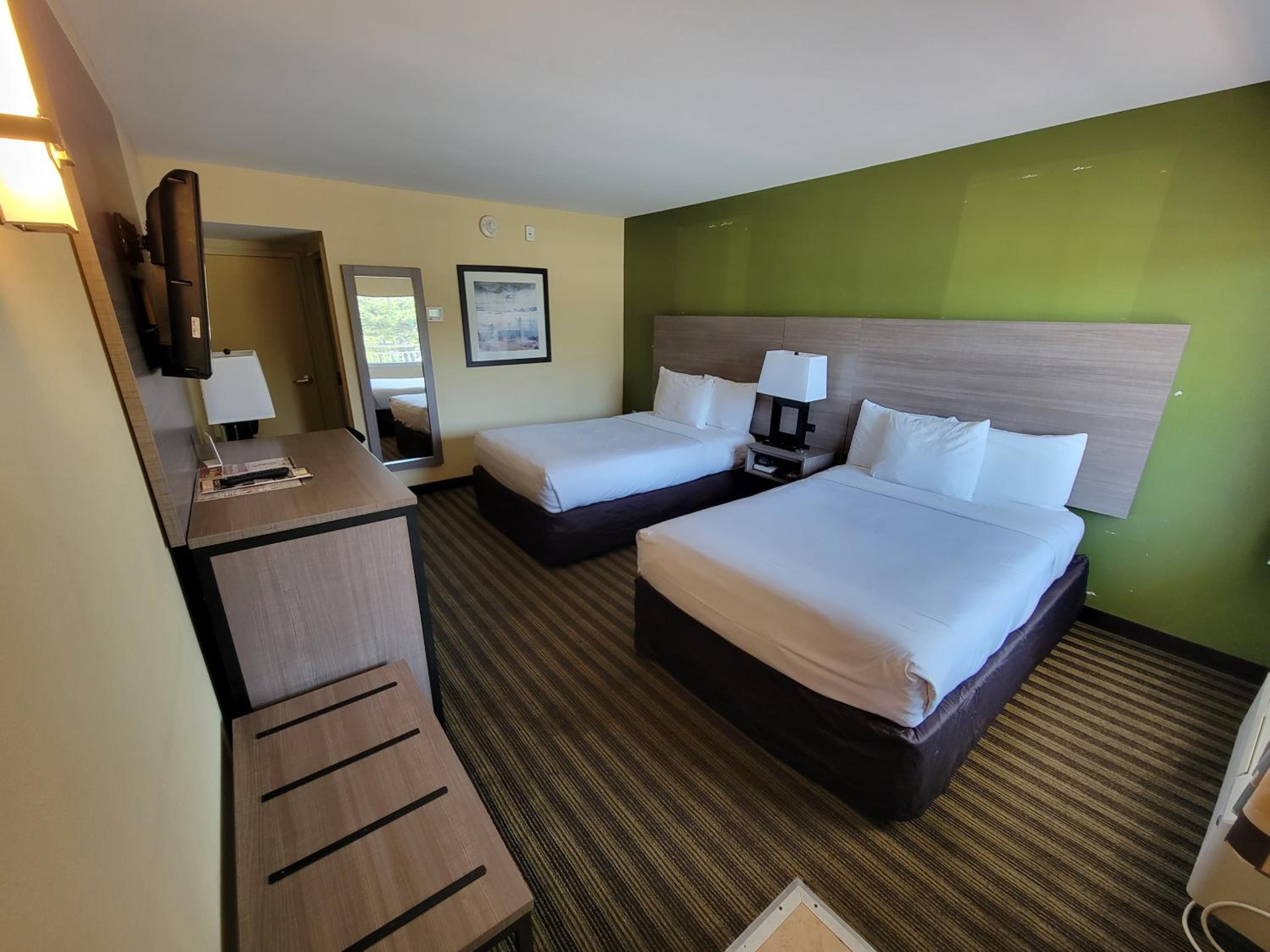 Standard Room with Two Double Beds - Smoking - Photo 7