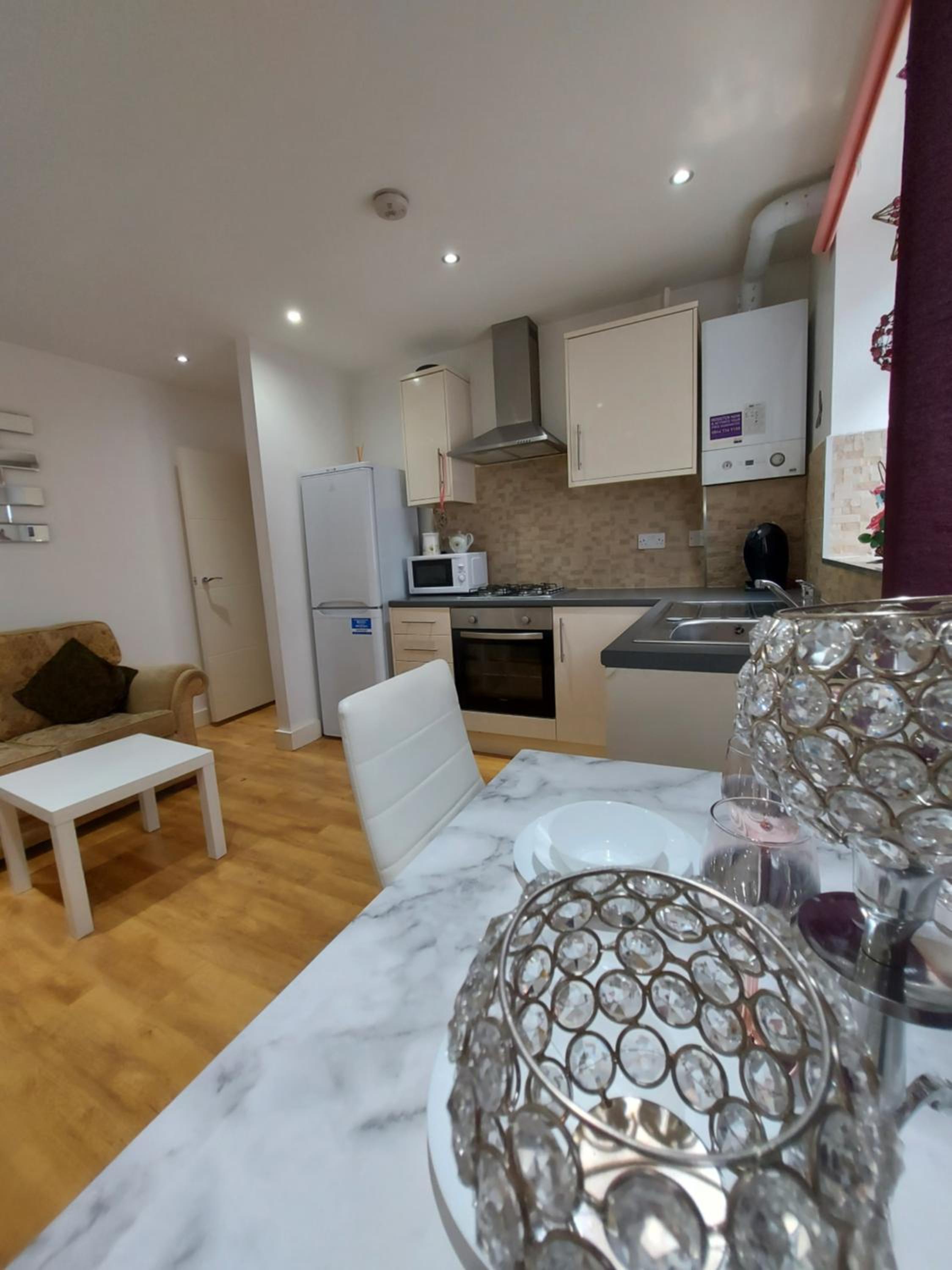 One-Bedroom Apartment - Photo 13