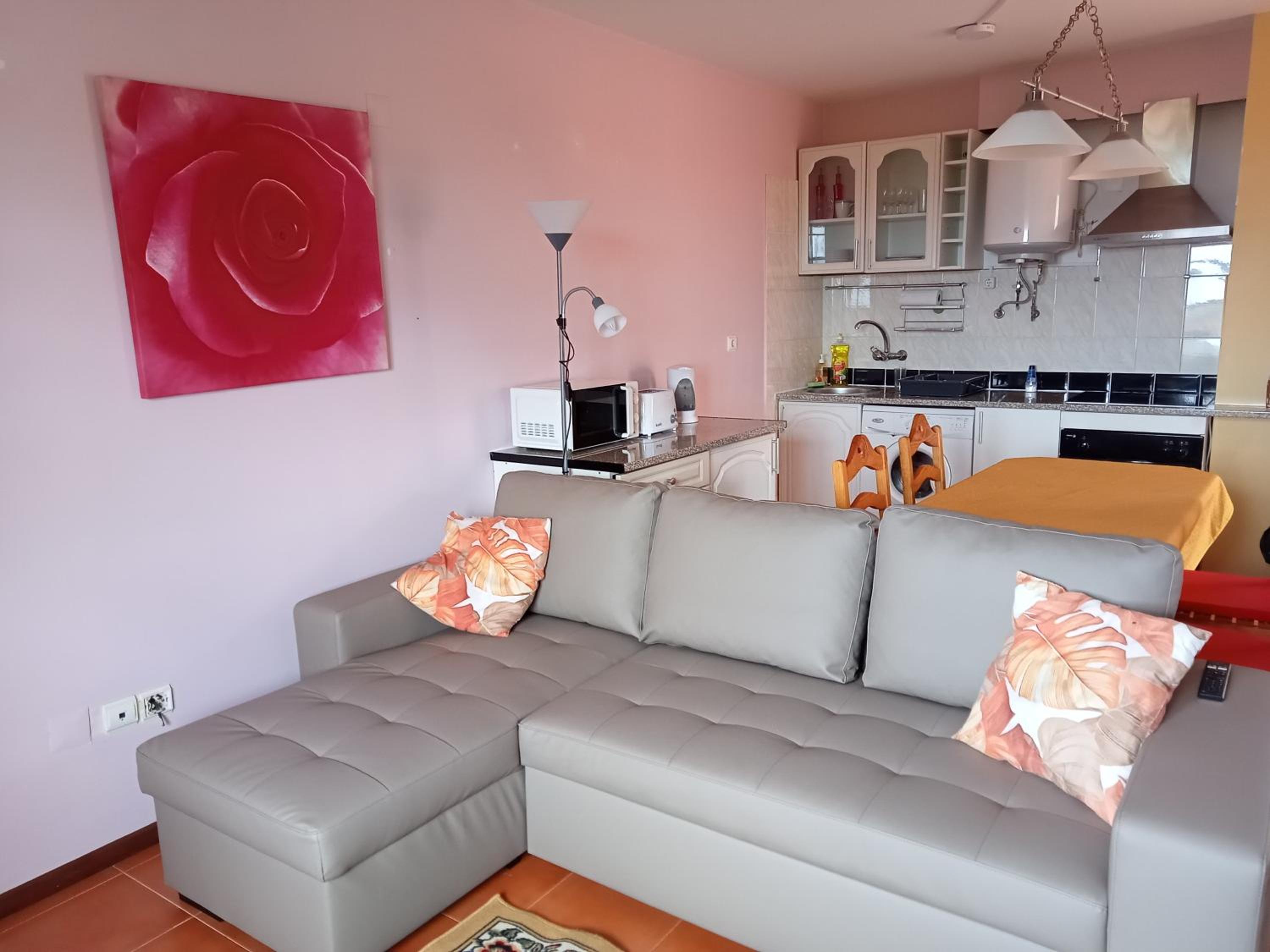Apartment with Sea View - Photo 1