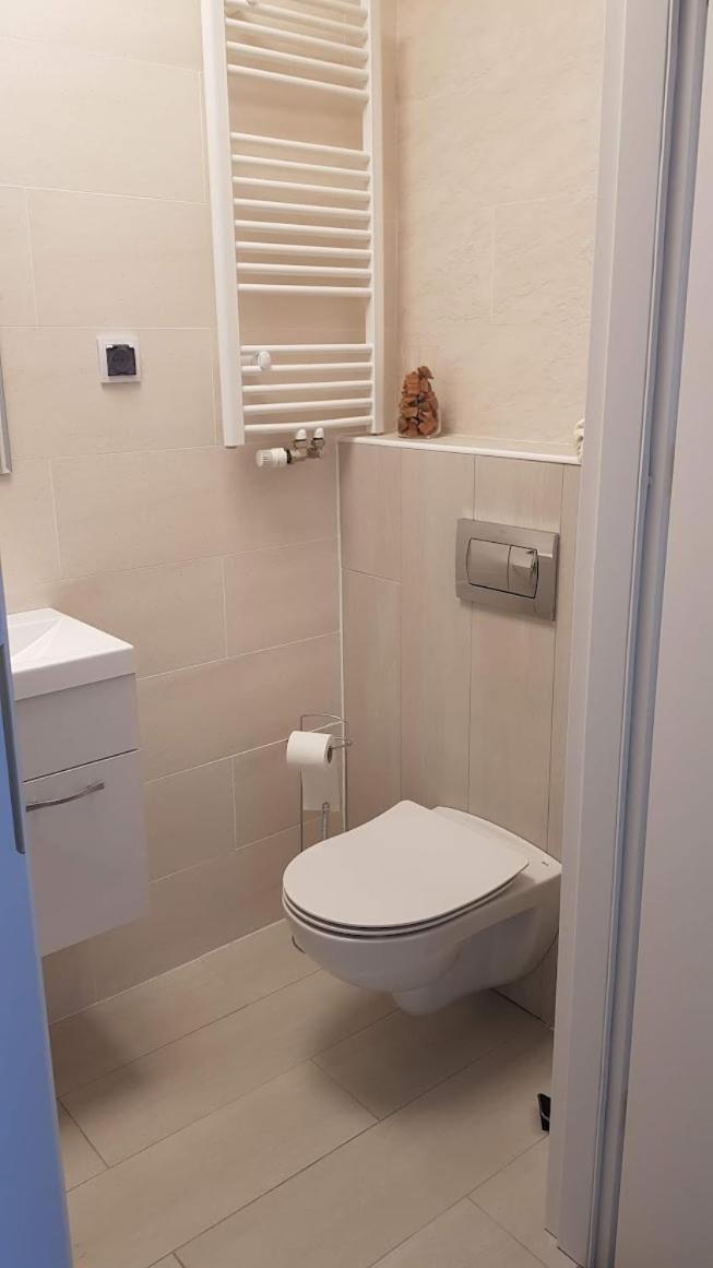 Two-Bedroom Suite - Photo 11