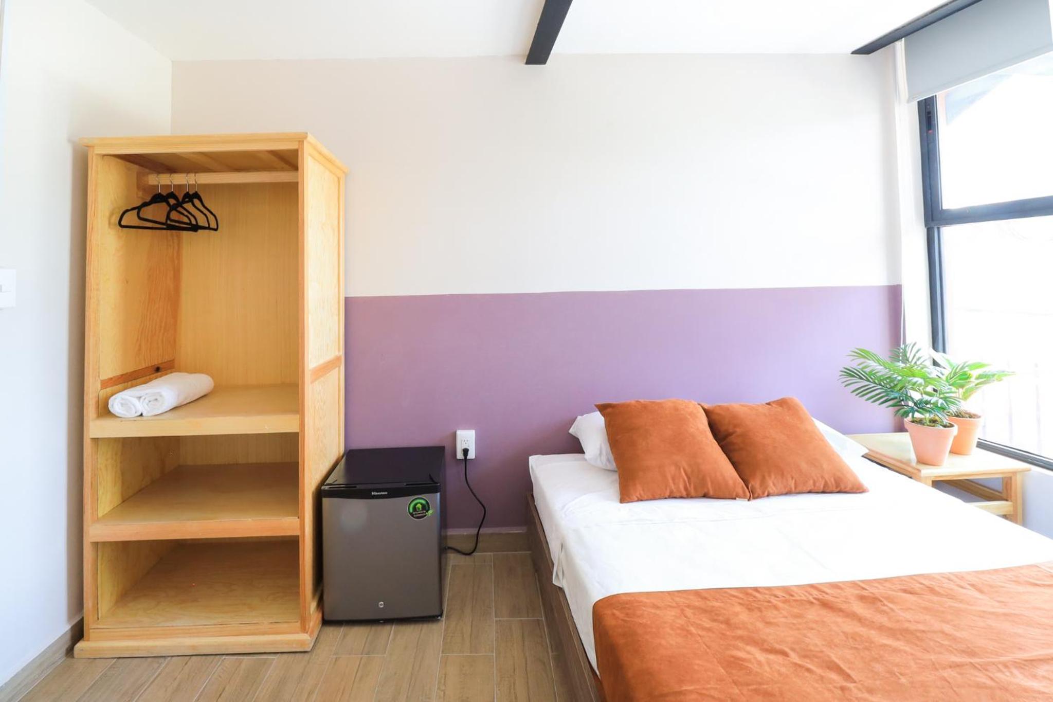 Deluxe Double Room with Balcony - Photo 3