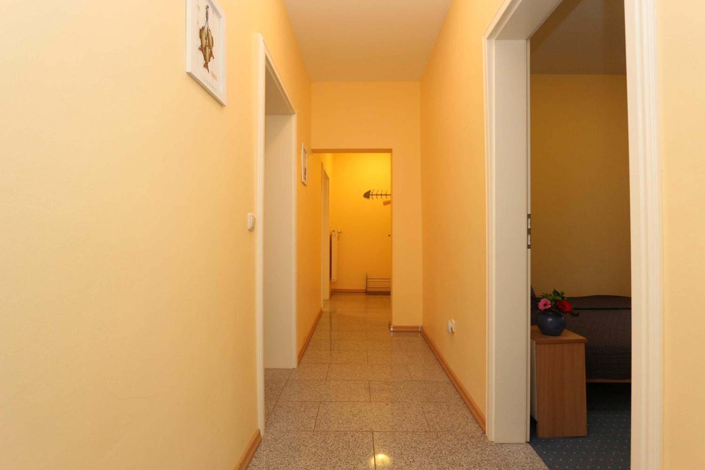 Two-Bedroom Apartment with Terrace photo 2