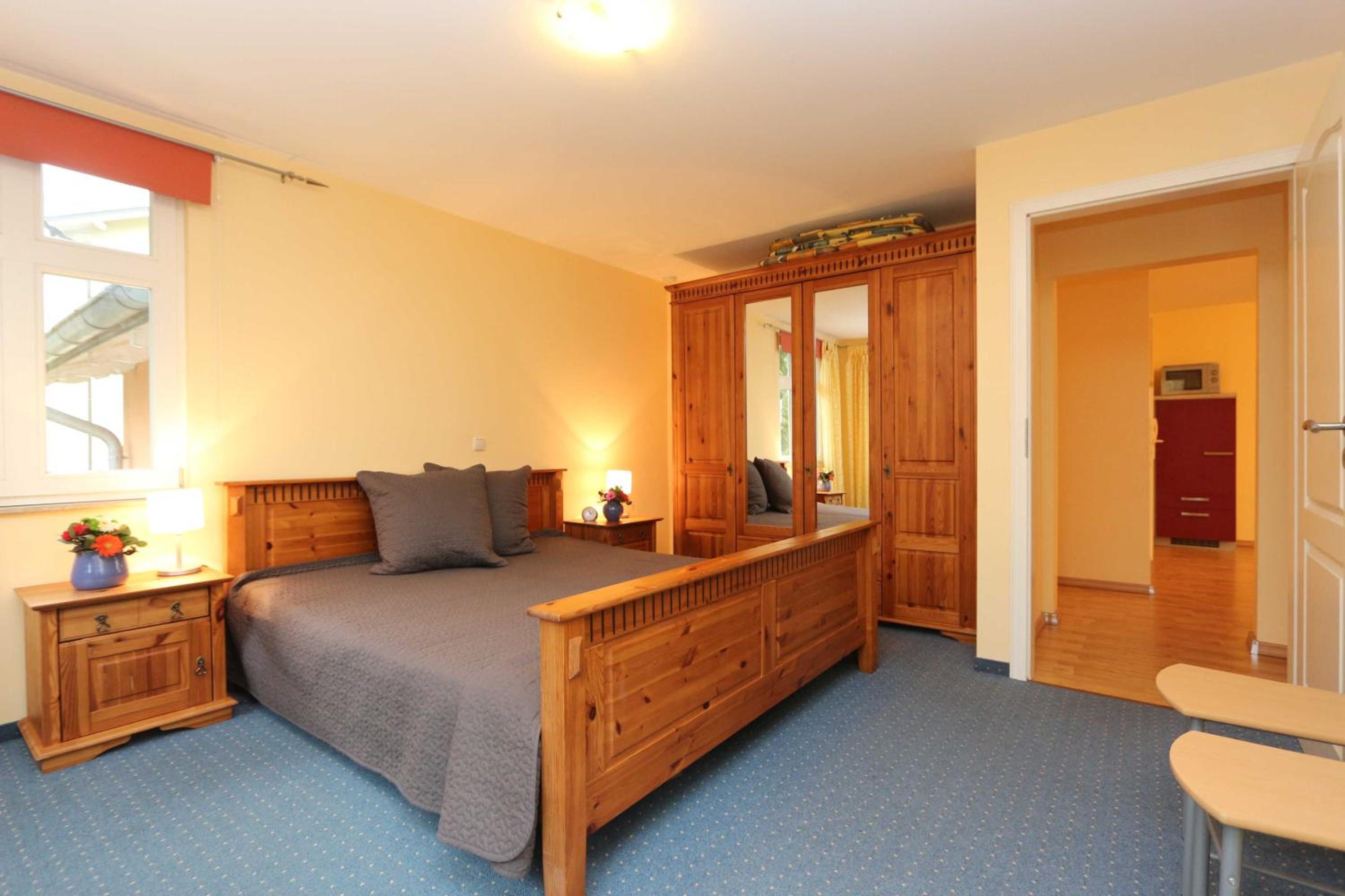 Two-Bedroom Apartment with Balcony photo 1