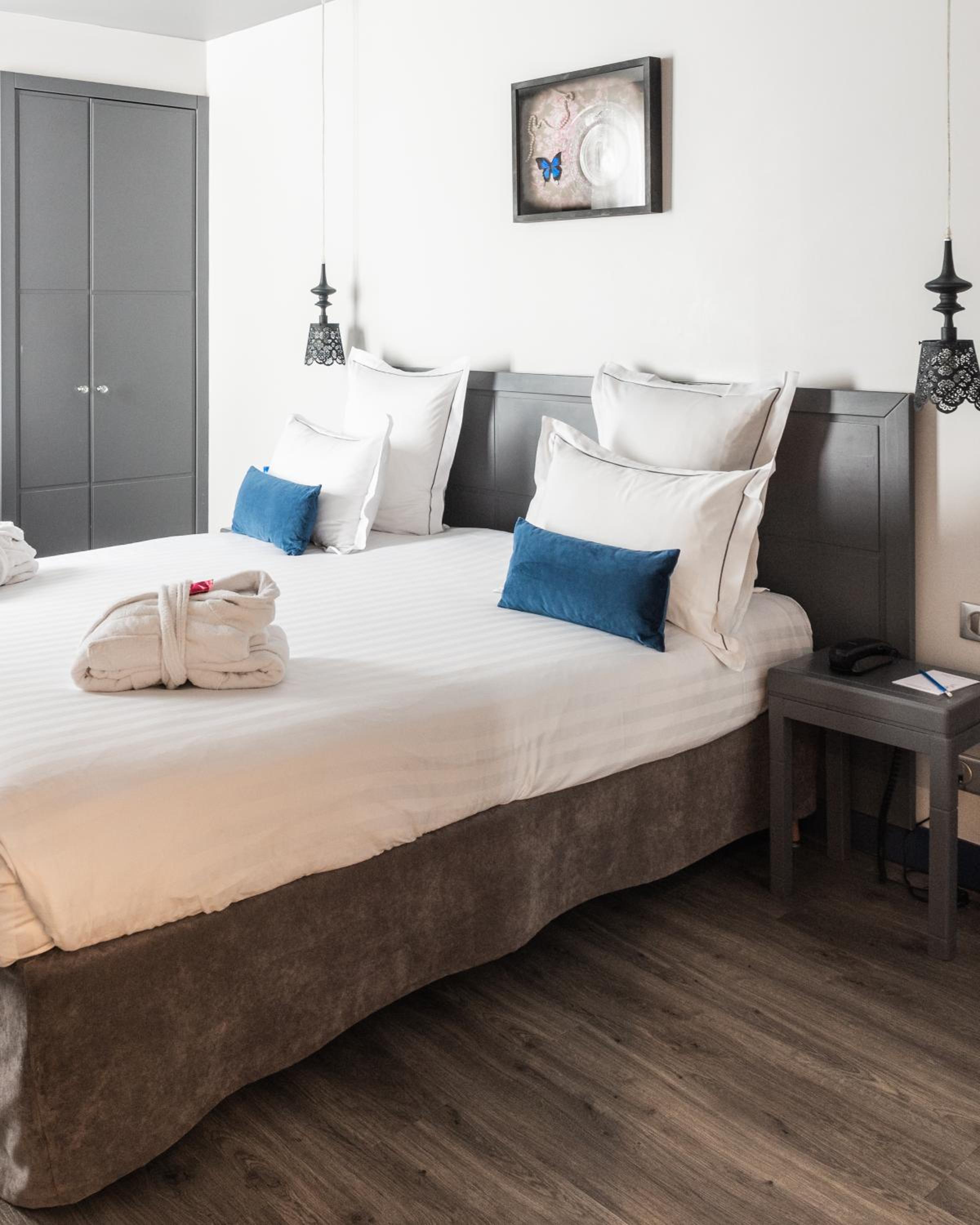 Classic Double or Twin Room photo 2