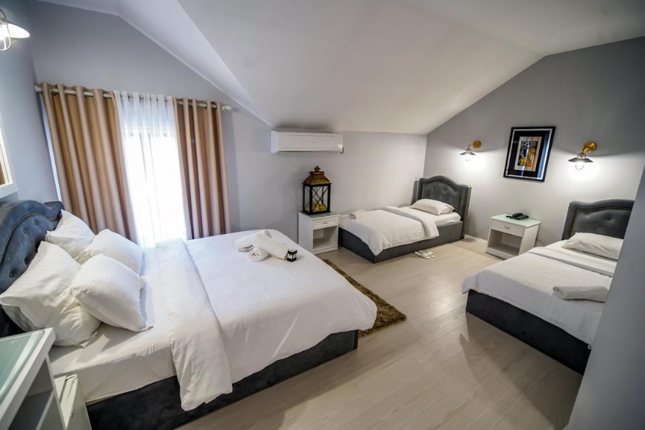 Classic Quadruple Room photo 2