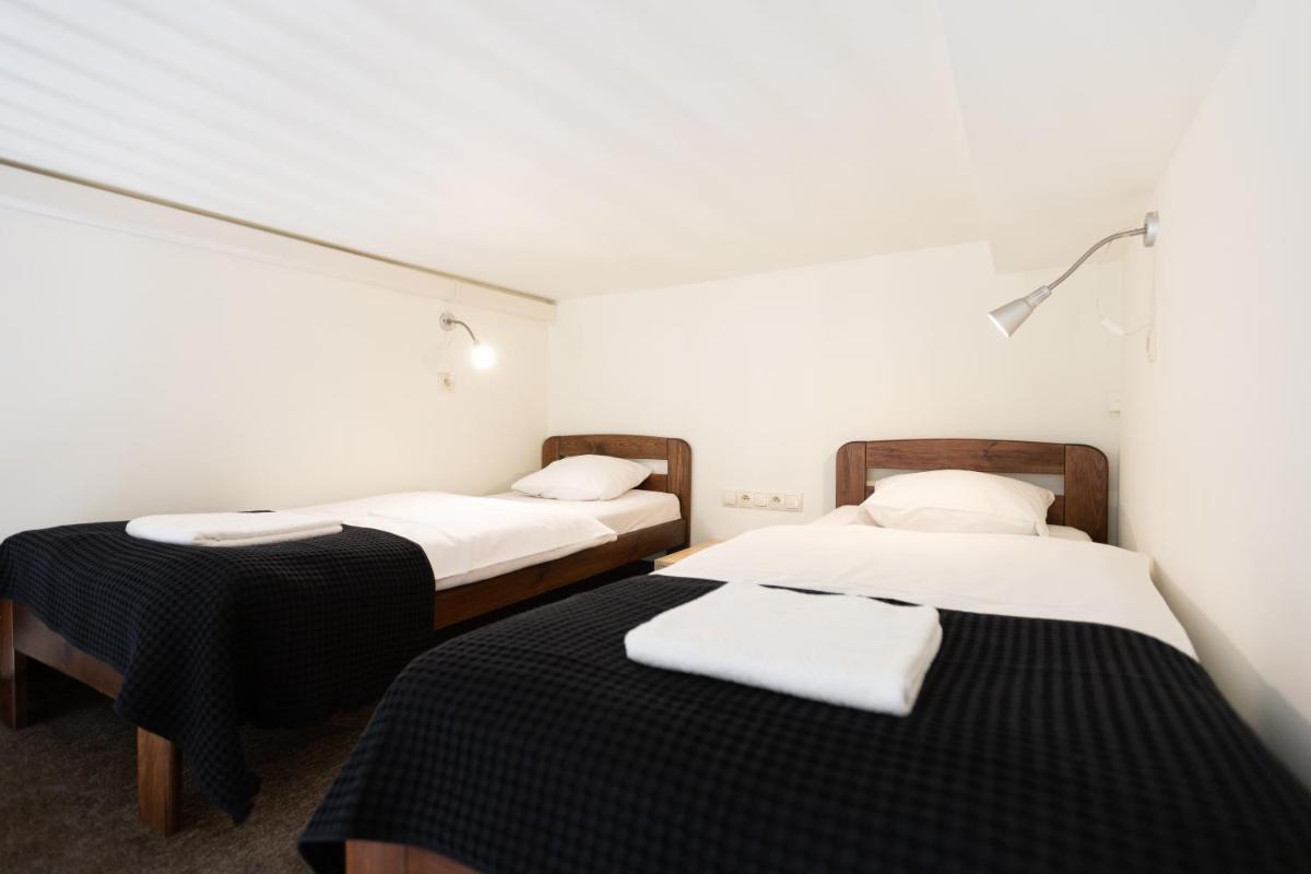 Classic Triple Room photo 1